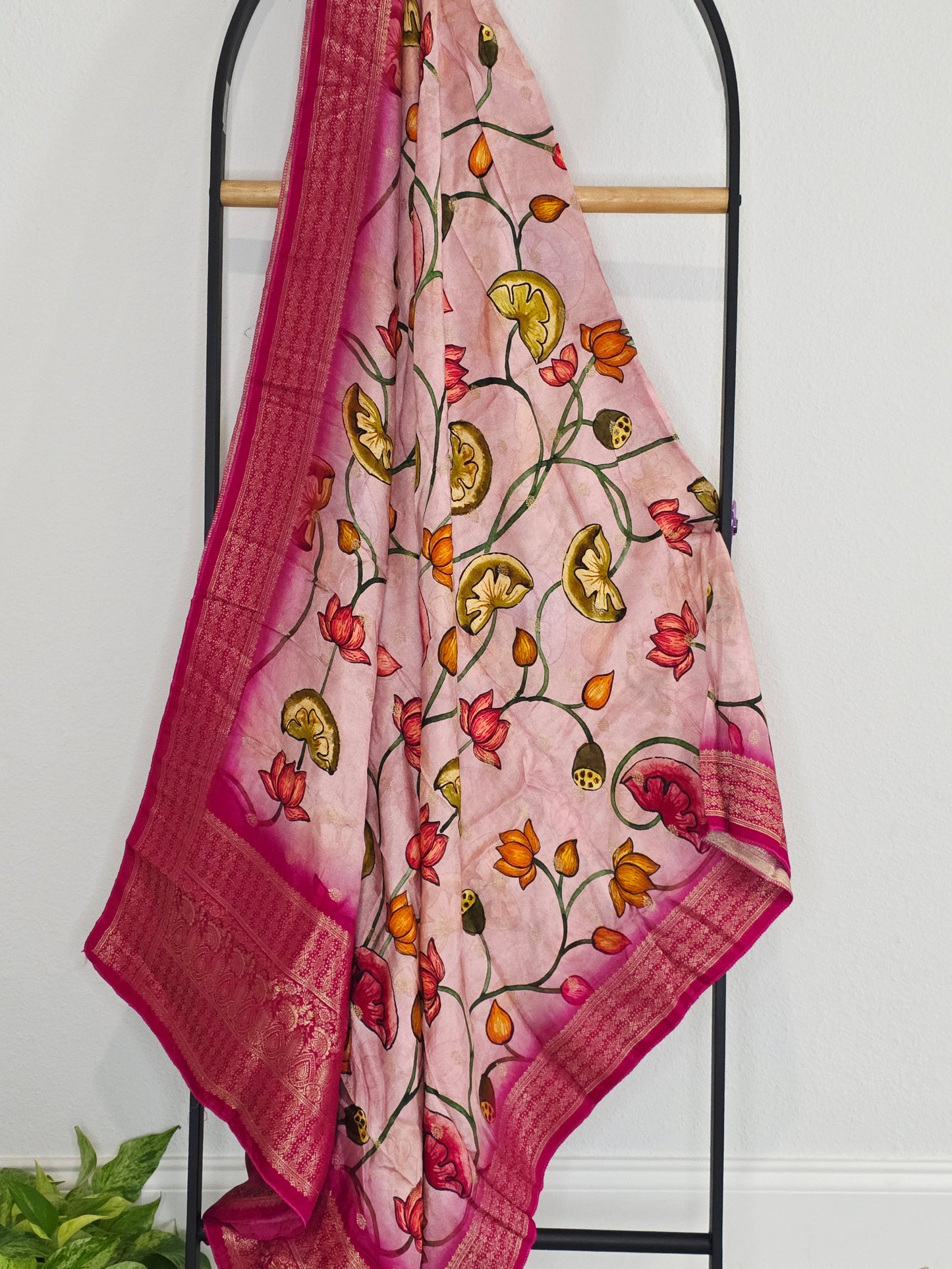 Blush Pink & Rani Magenta Kalamkari Print Benarasi Dola Silk Dupatta