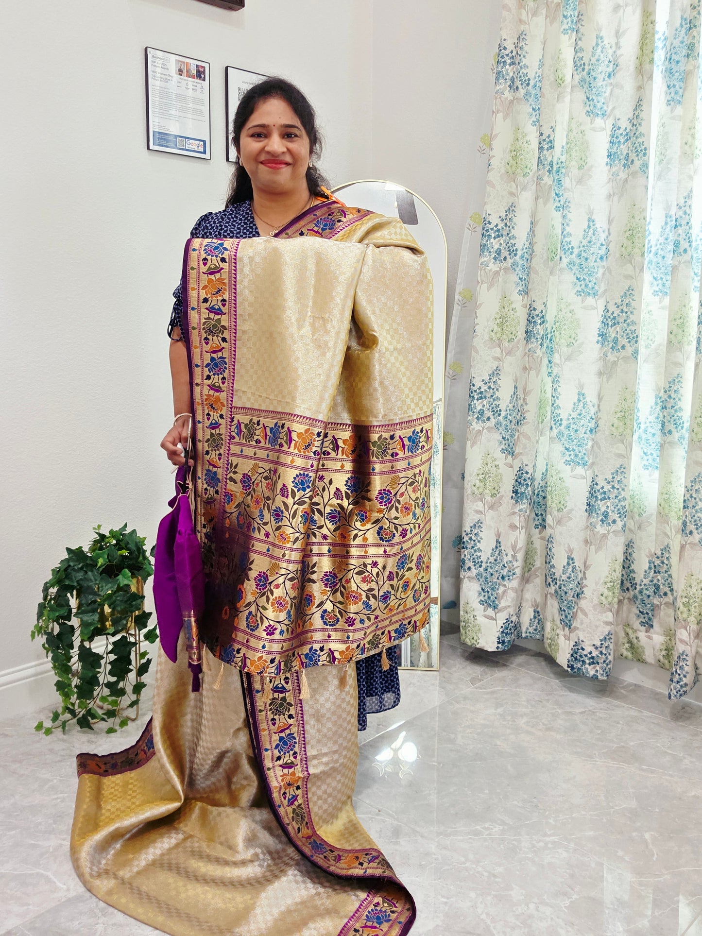 Benarasi Kanji Varam Tissue Paithani Saree - Blouse