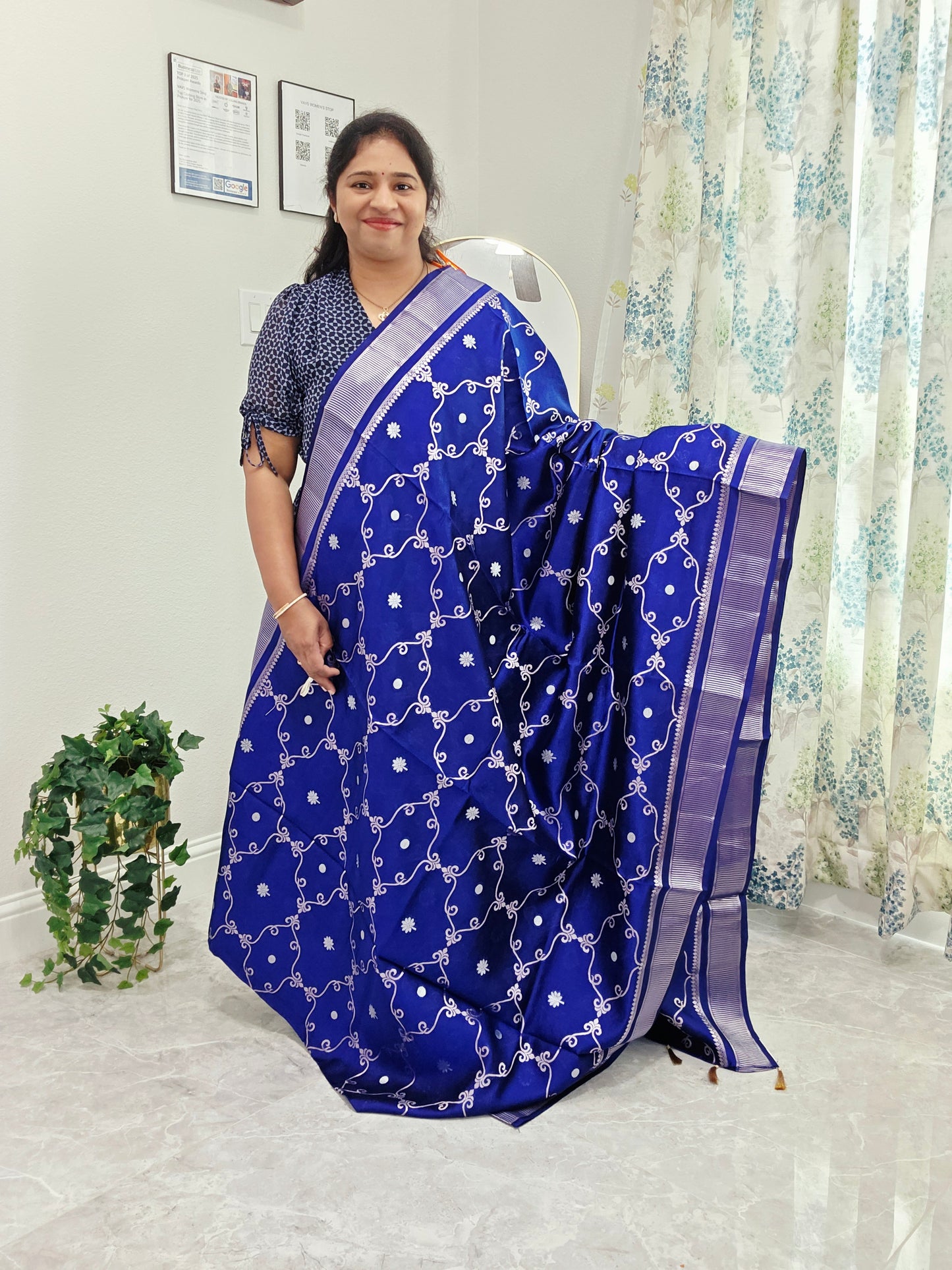 Trendy Designer Pure Puna Mango Silk Benarasi Saree with Matching Blouse