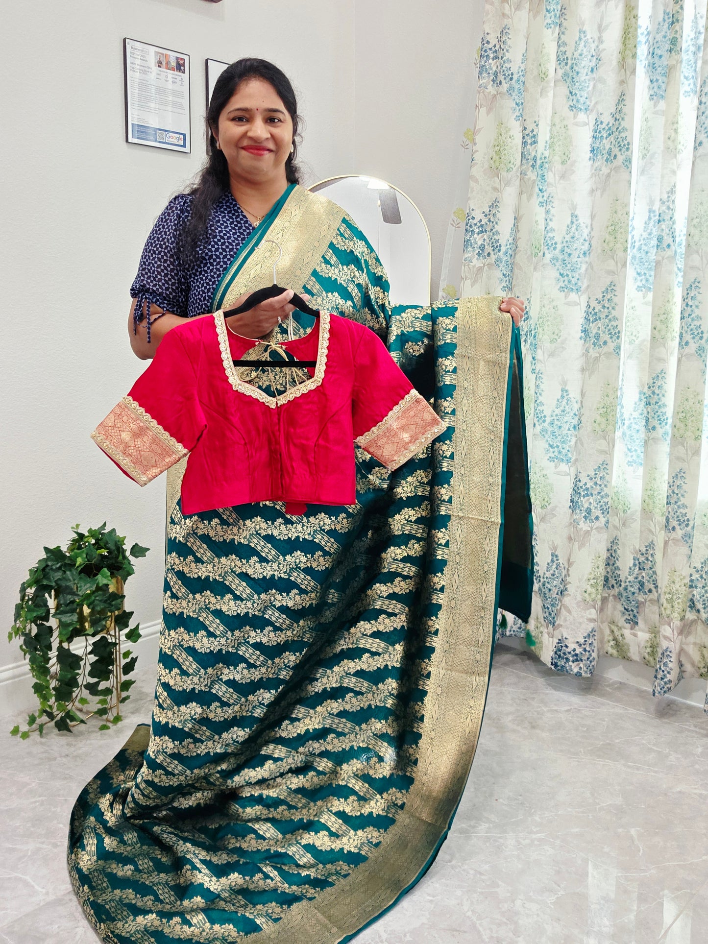 Classy Benarasi Silk Saree - Blouse