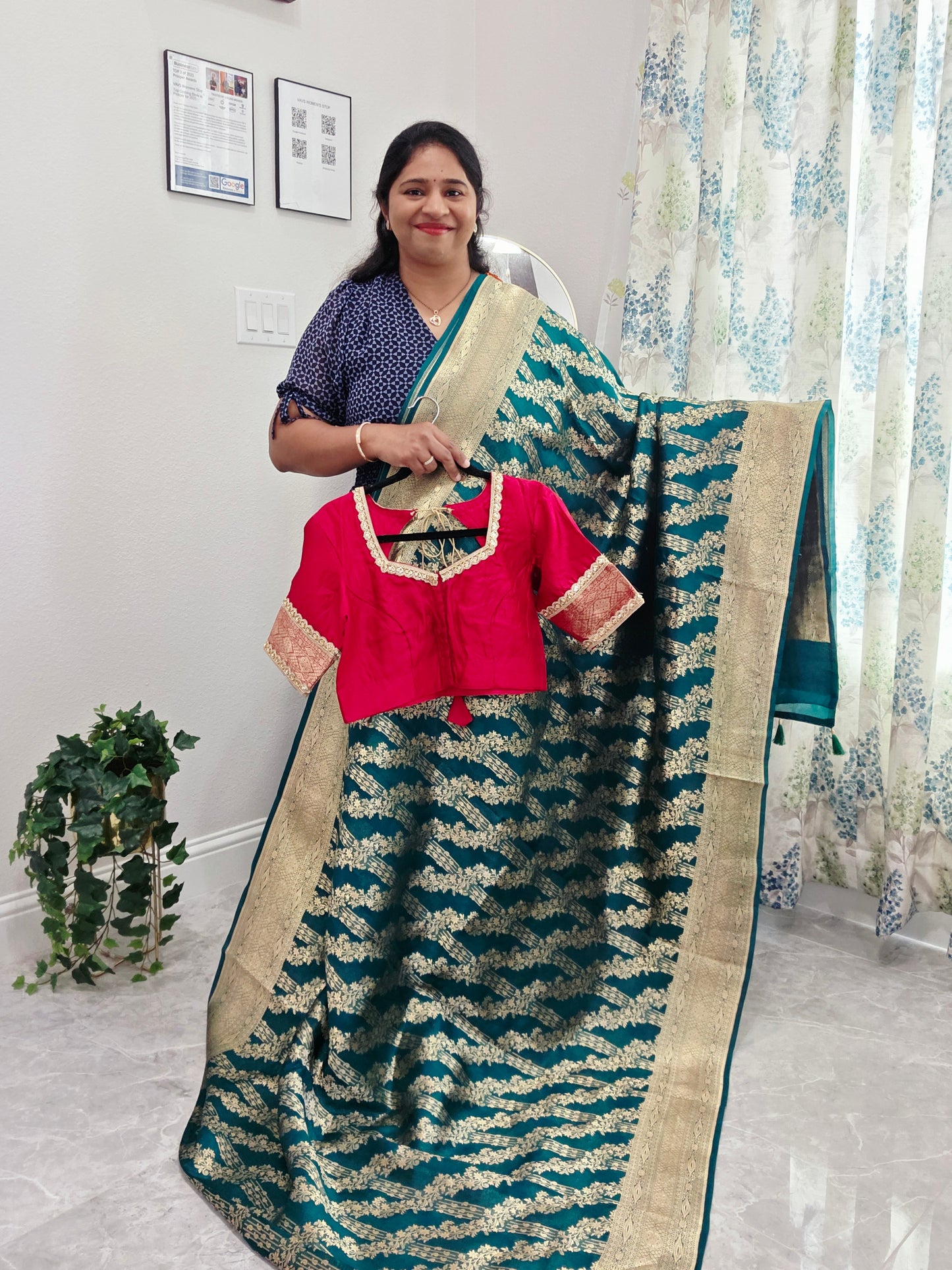 Classy Benarasi Silk Saree - Blouse
