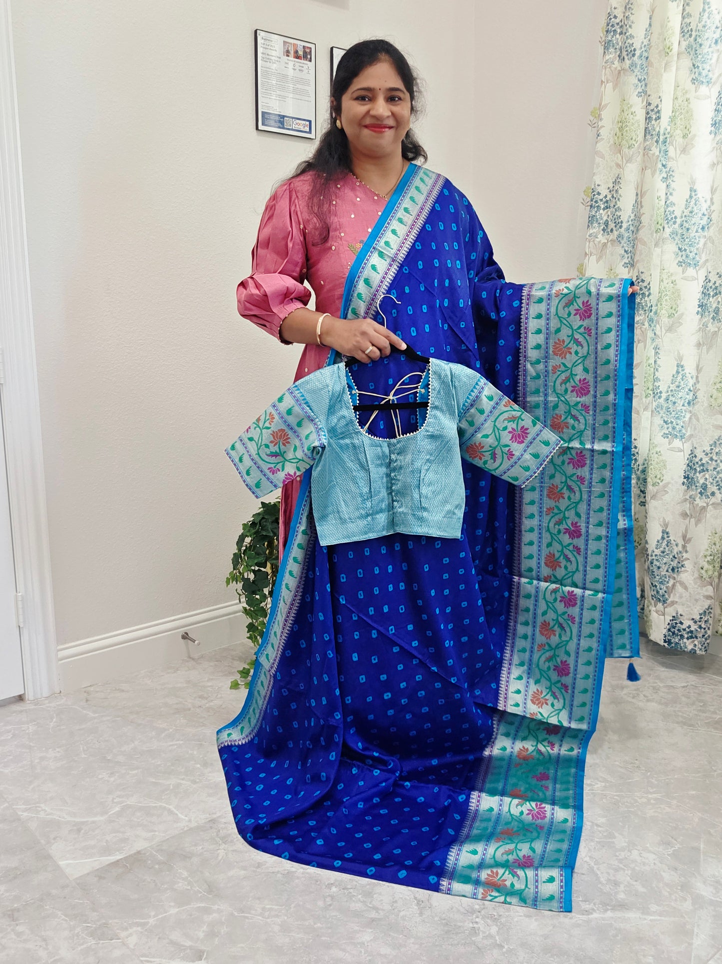 Dupion Silk Bhandini Paithani Border Saree - Blouse
