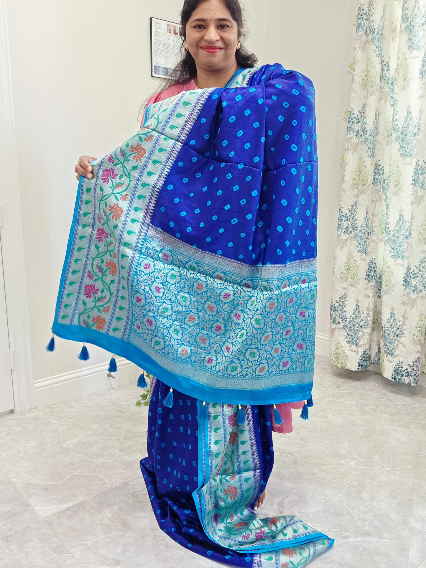 Dupion Silk Bhandini Paithani Border Saree - Blouse