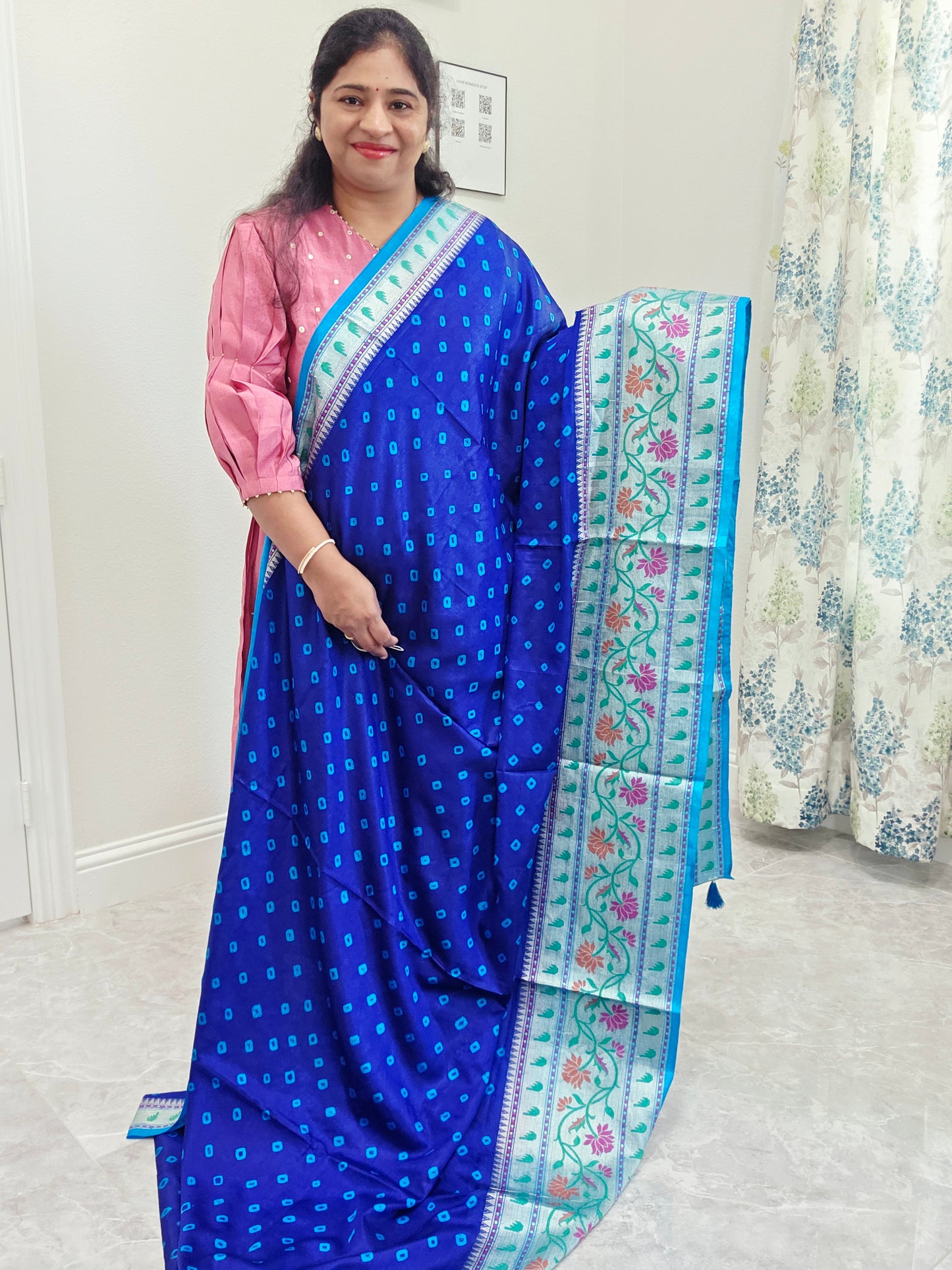 Dupion Silk Bhandini Paithani Border Saree - Blouse