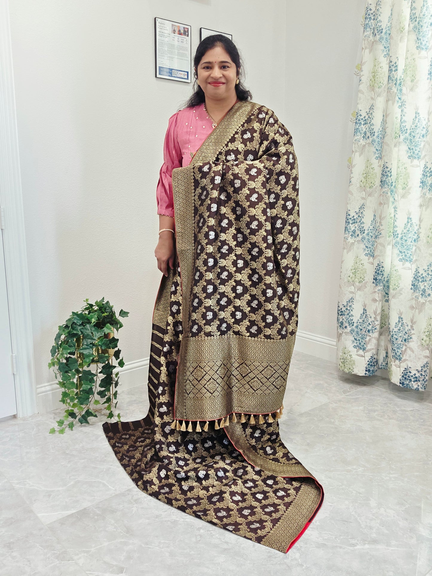 Munga Crepe Silk Saree - Blouse