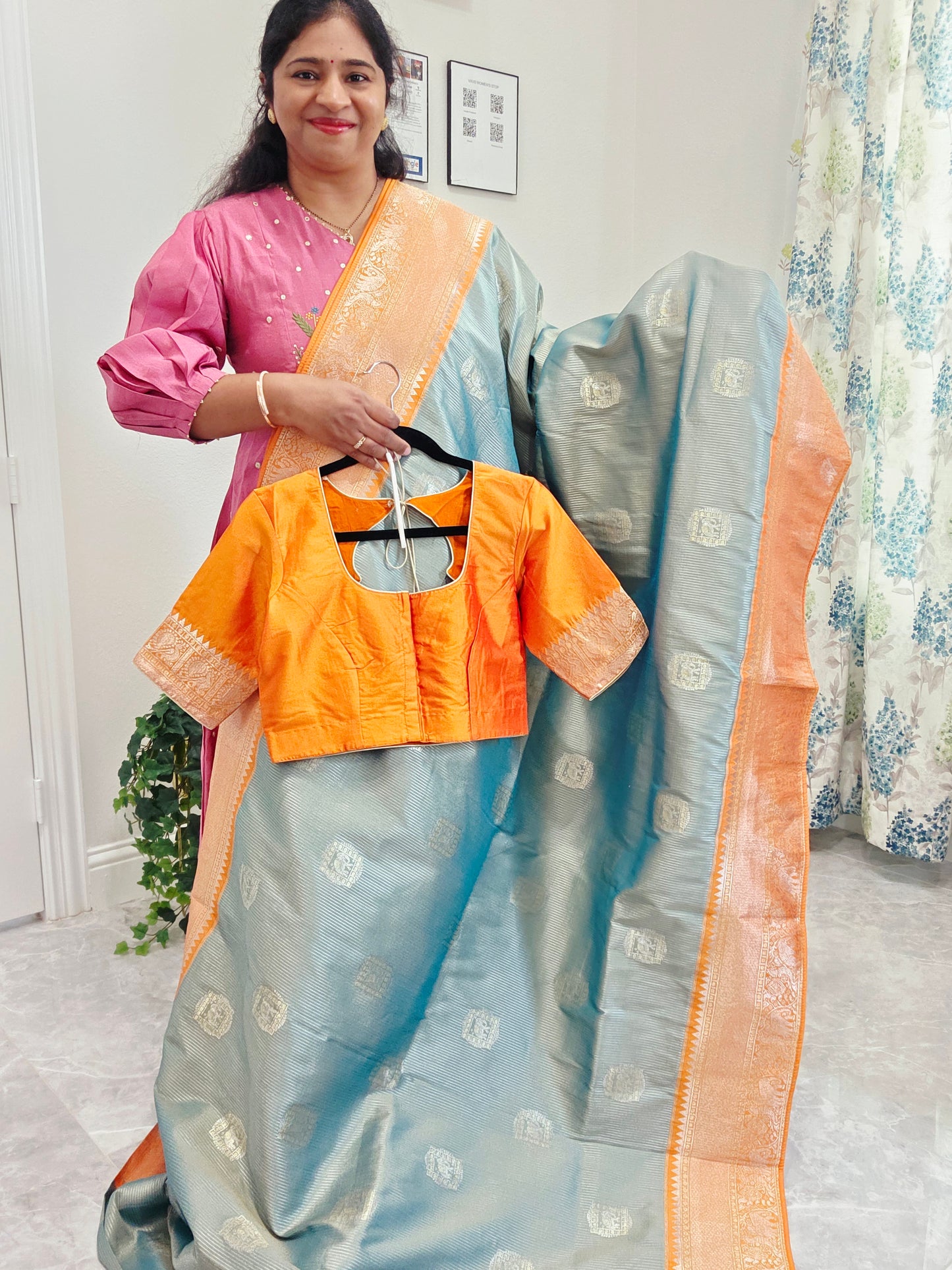 Designer Premium Quality Benarasi Silk Saree -  Blouse
