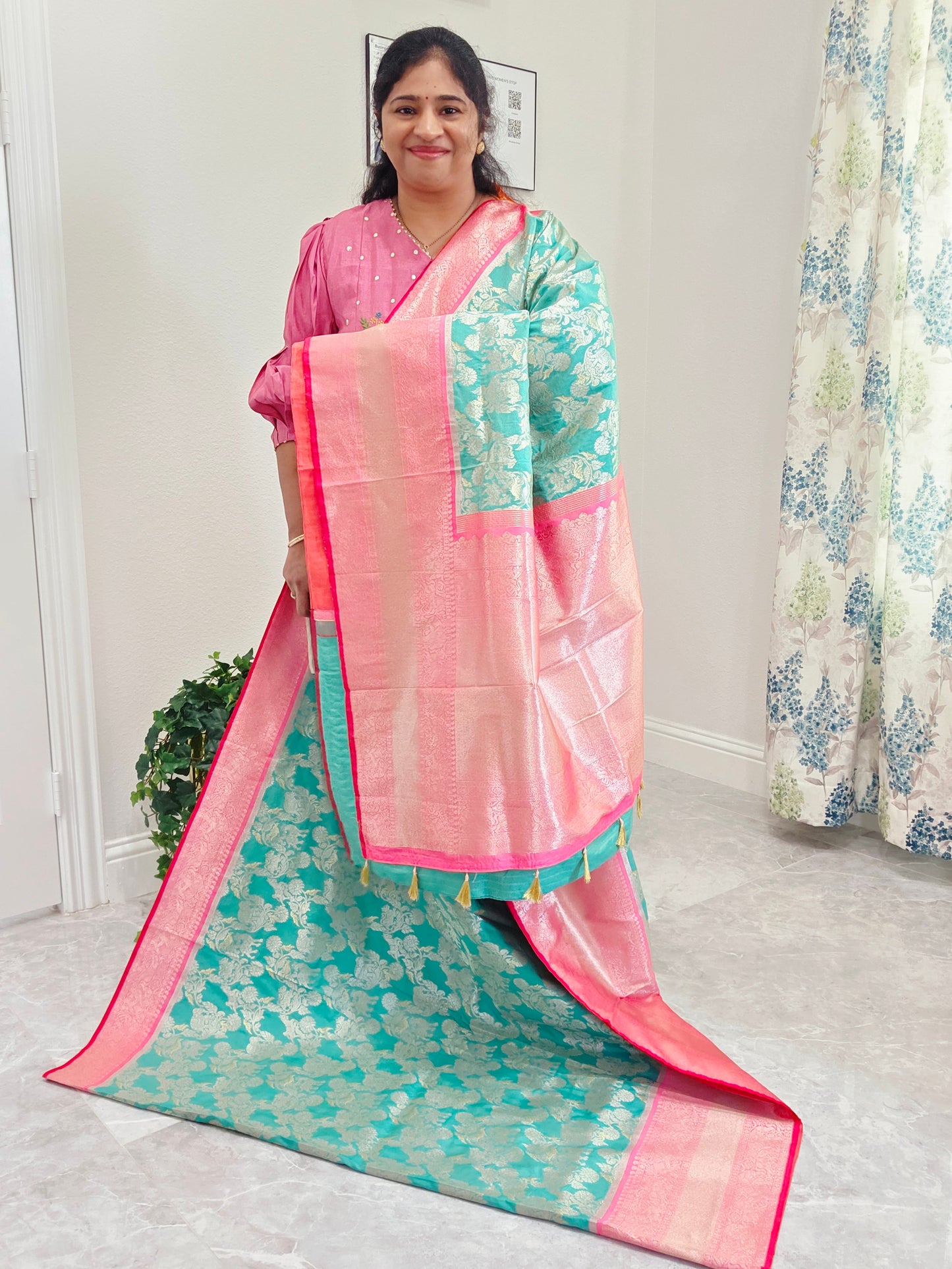 Designer Premium Quality Benarasi Silk Saree -  Blouse