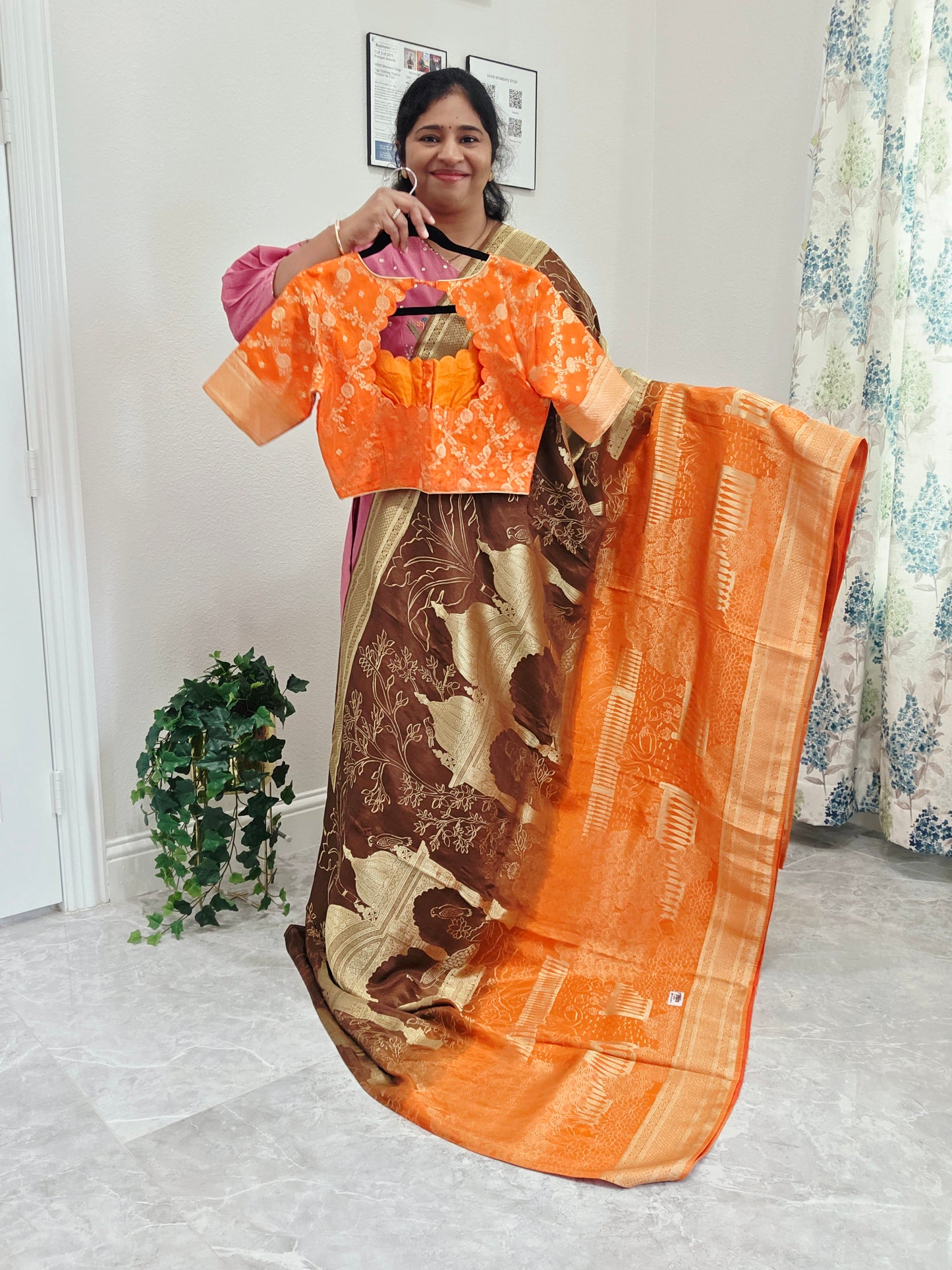 Sunset Amber & Cocoa Brown Taj Mahal Powerloom Woven Benarasi Silk Saree with Stitched Blouse