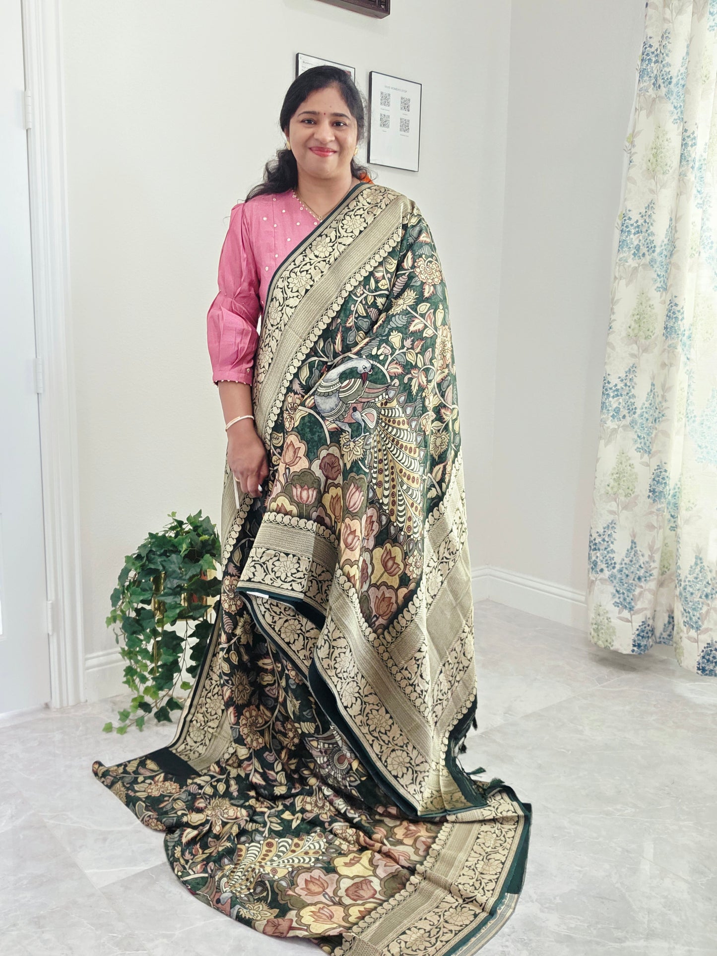 Pure Munga Crepe Silk Kalamkari Digital Print Saree - Blouse