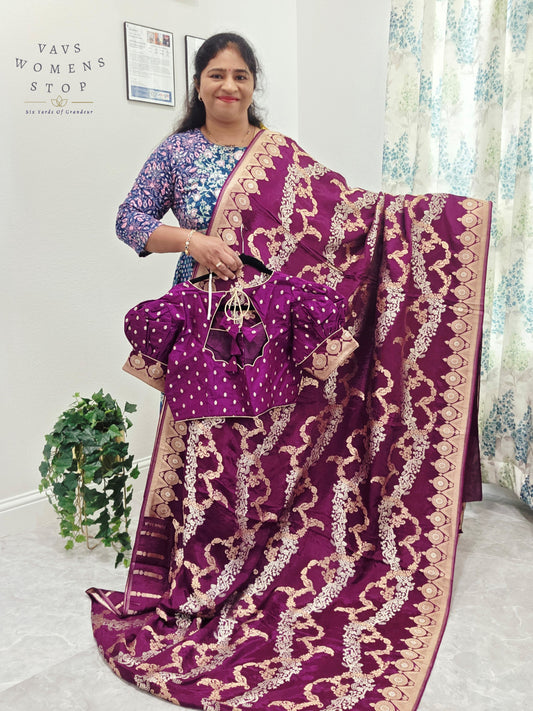Munga Crepe Satin Silk Saree - Benarasi Blouse