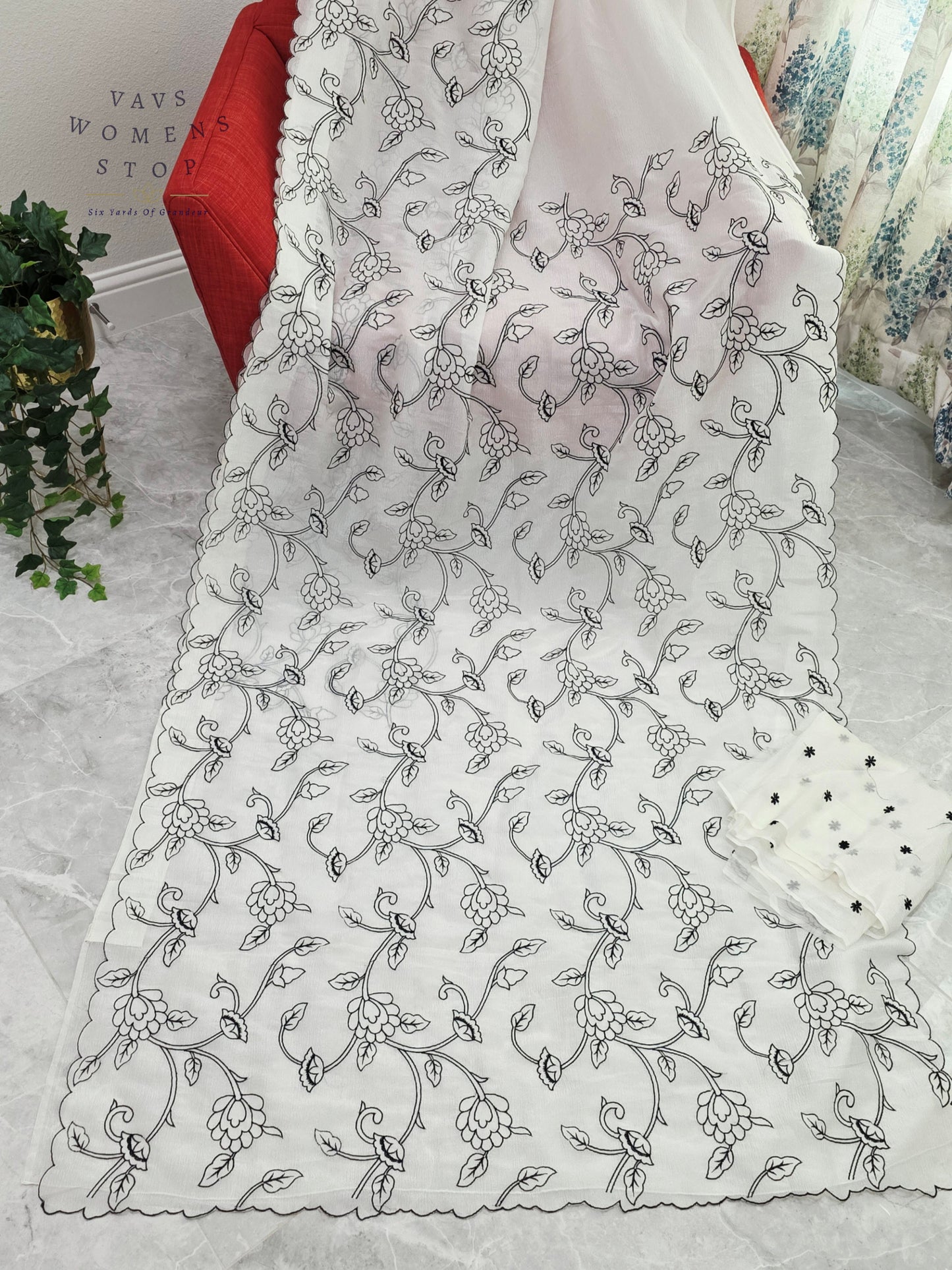 Ivory Pearl Soft Crush Space Silk All-Over Floral Embroidery Saree with Unstitched Blouse Piece