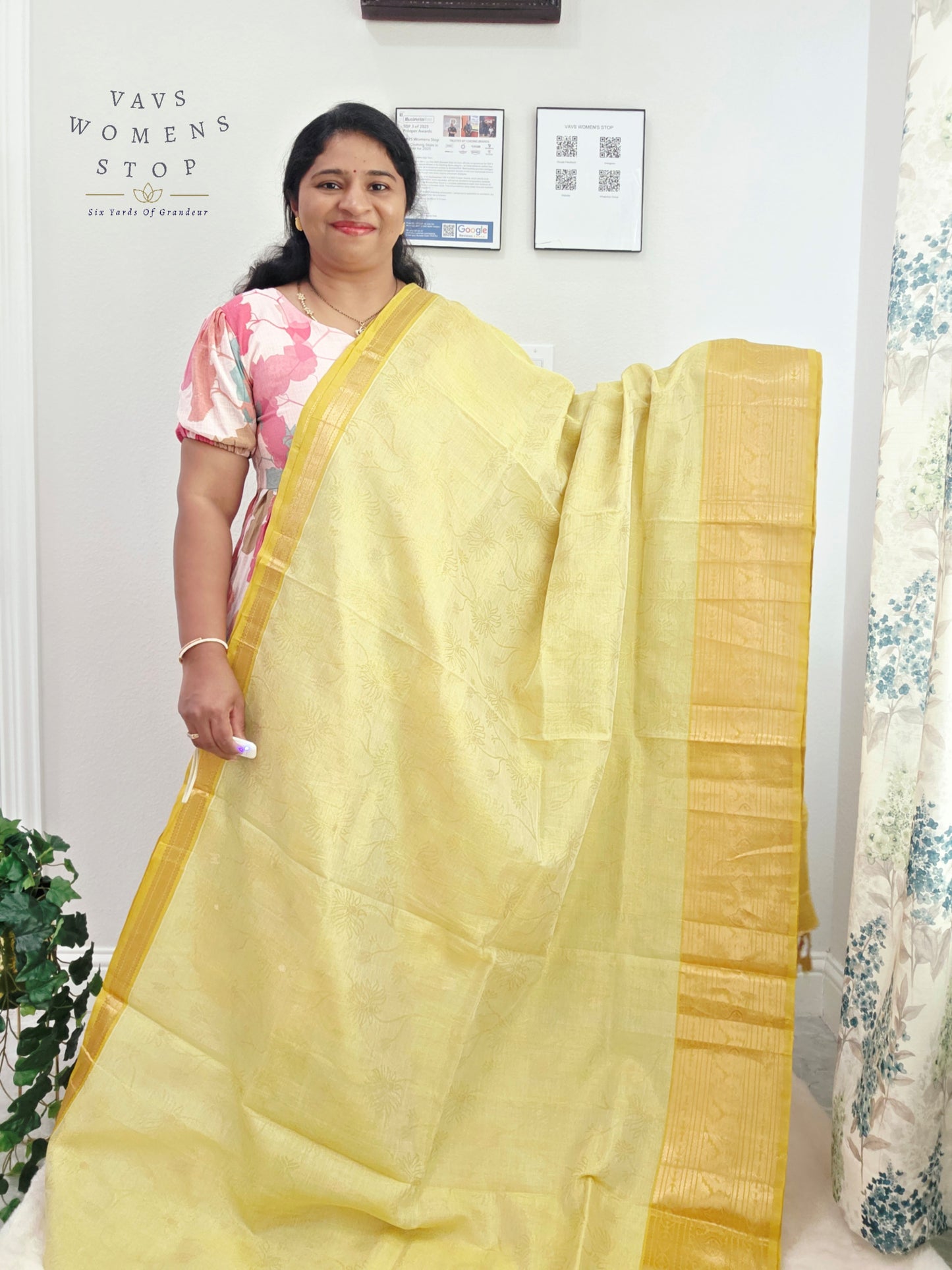 Pistachio Green Mangalagiri Pattu Silk Cotton Handloom Saree with Lime Gold Zari Border & Designer Stitched Blouse