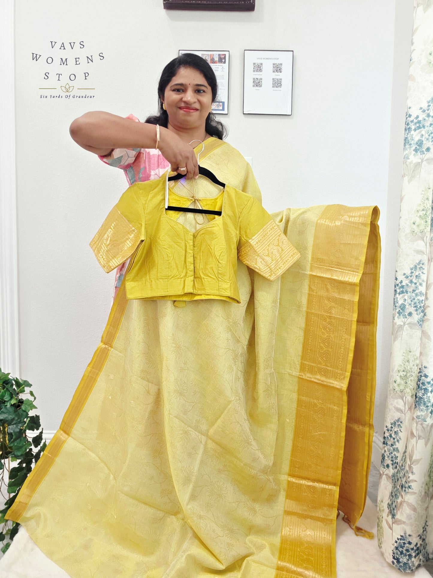 Pistachio Green Mangalagiri Pattu Silk Cotton Handloom Saree with Lime Gold Zari Border & Designer Stitched Blouse
