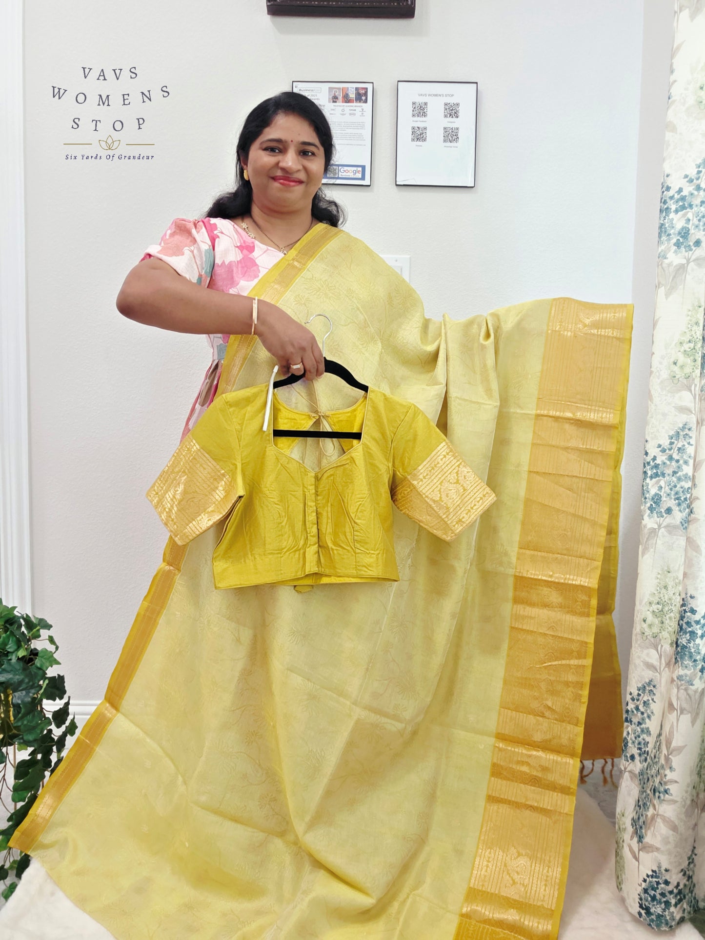 Pistachio Green Mangalagiri Pattu Silk Cotton Handloom Saree with Lime Gold Zari Border & Designer Stitched Blouse