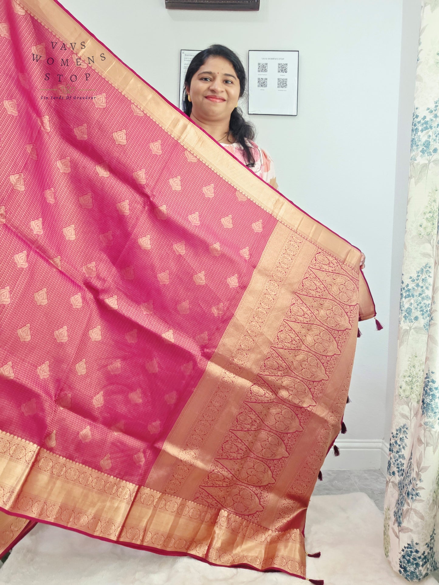 Royal Fuchsia Pink Pure Kanchi Handloom Double Warp Soft Silk Saree with Antique Gold Zari Border & Stitched Blouse