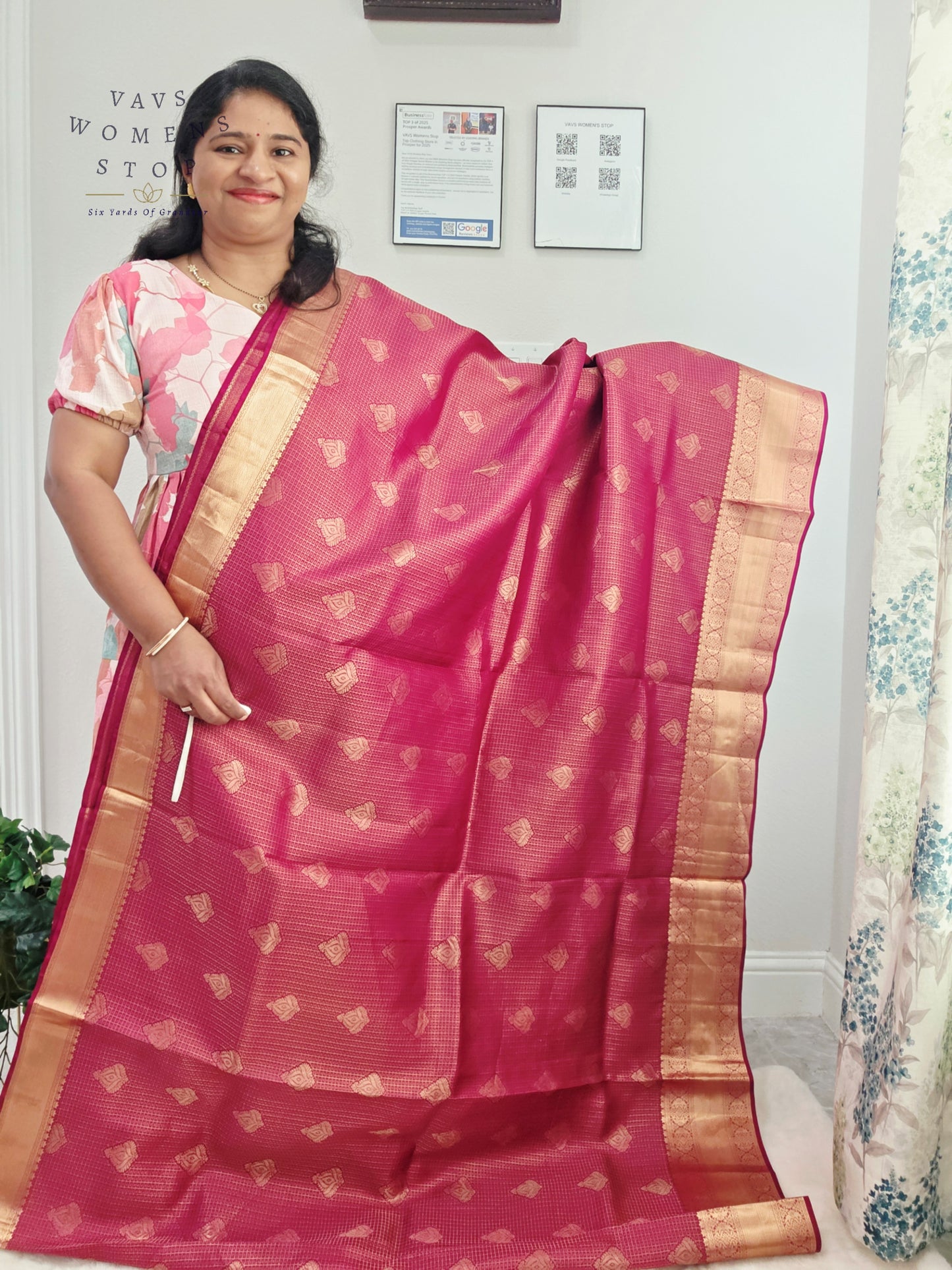 Royal Fuchsia Pink Pure Kanchi Handloom Double Warp Soft Silk Saree with Antique Gold Zari Border & Stitched Blouse