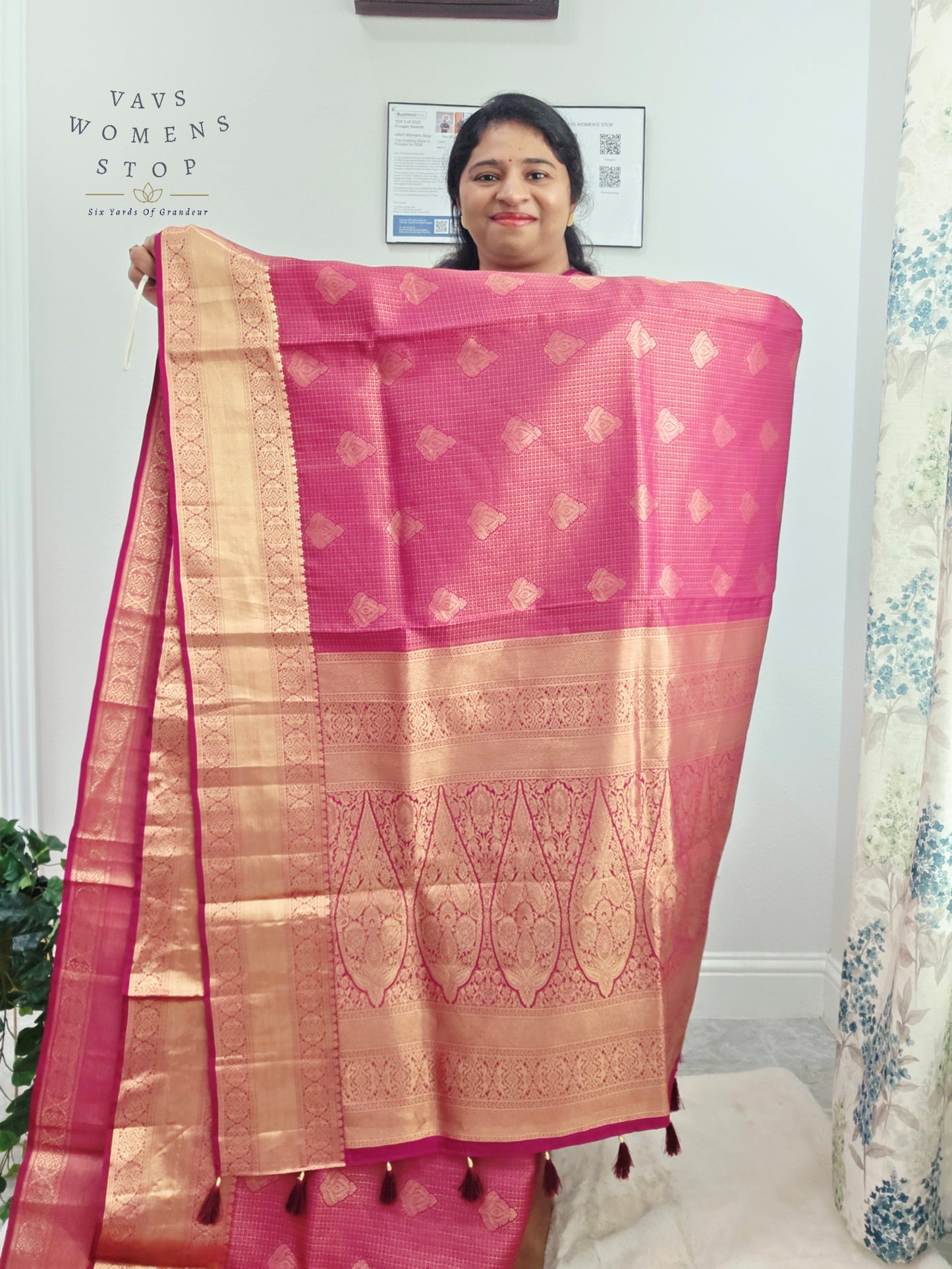 Royal Fuchsia Pink Pure Kanchi Handloom Double Warp Soft Silk Saree with Antique Gold Zari Border & Stitched Blouse