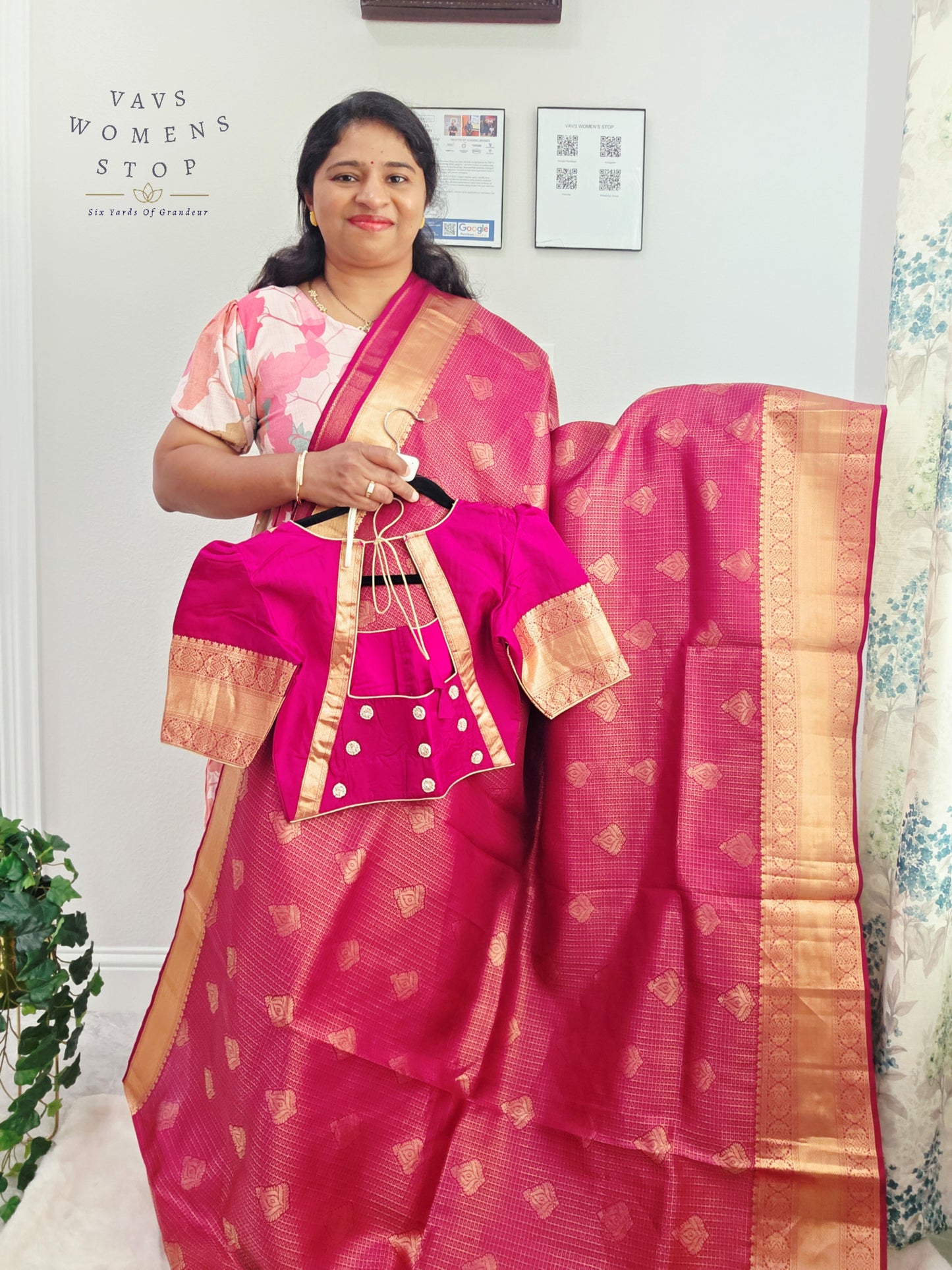 Royal Fuchsia Pink Pure Kanchi Handloom Double Warp Soft Silk Saree with Antique Gold Zari Border & Stitched Blouse