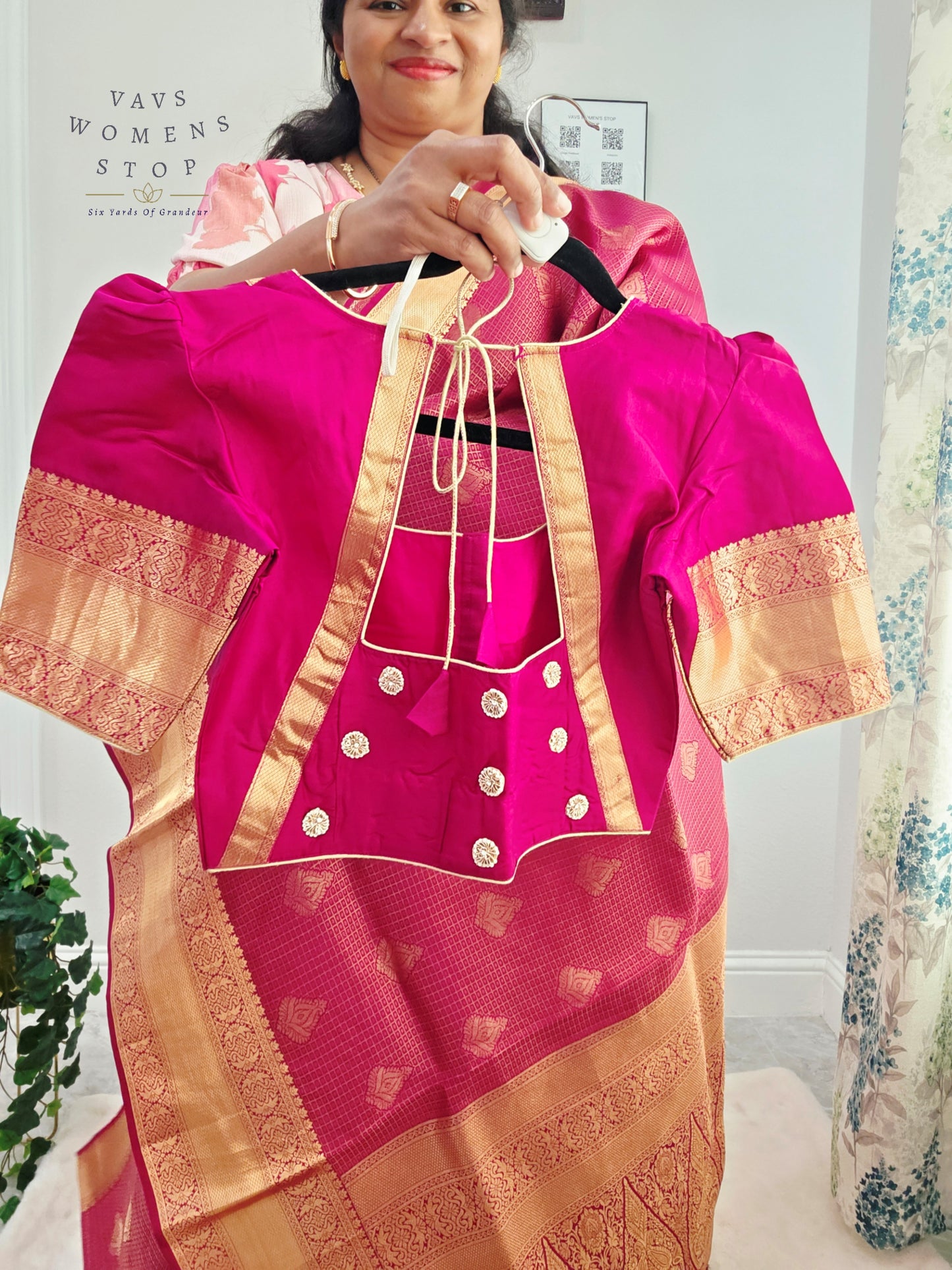 Royal Fuchsia Pink Pure Kanchi Handloom Double Warp Soft Silk Saree with Antique Gold Zari Border & Stitched Blouse