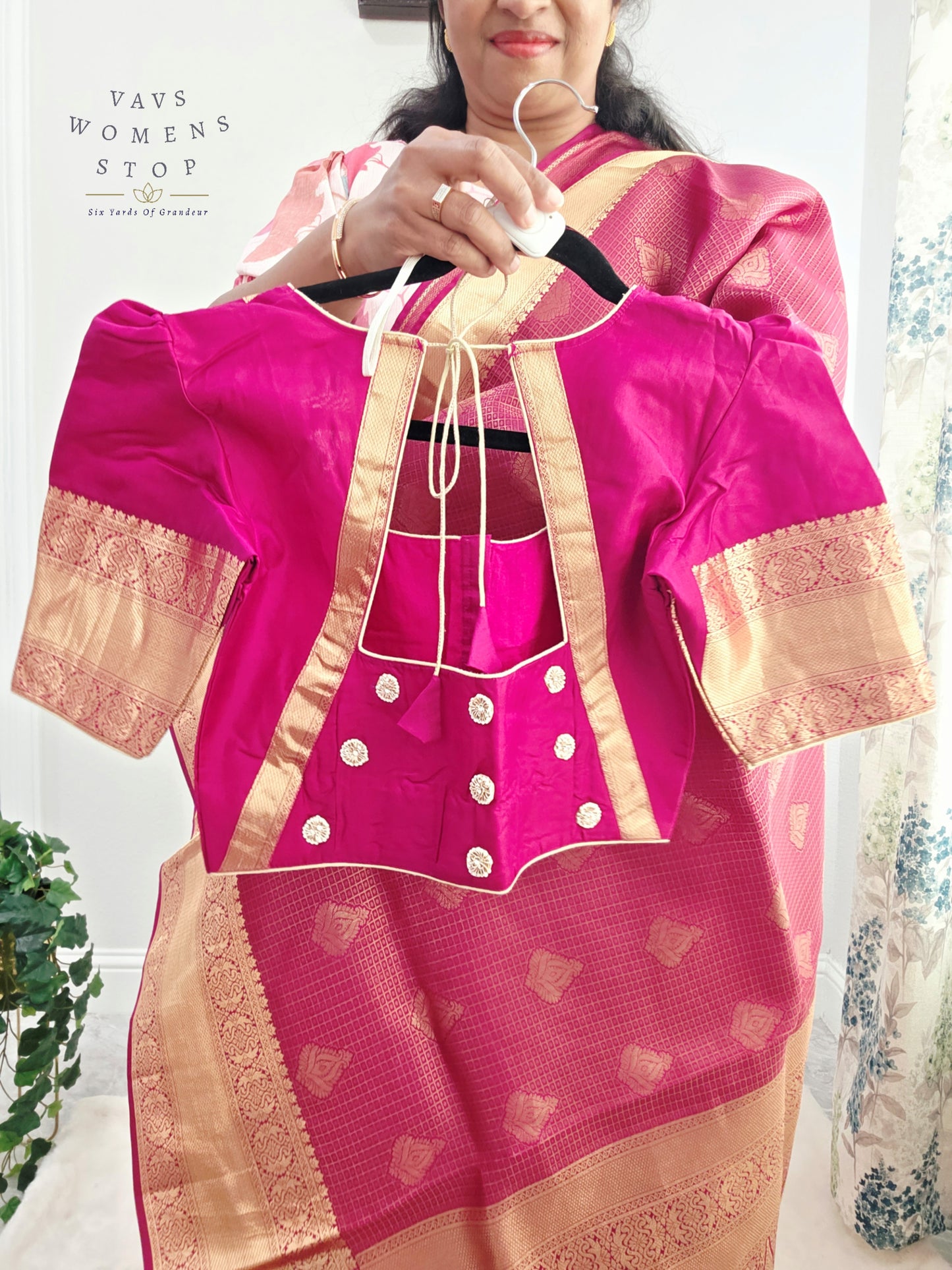 Royal Fuchsia Pink Pure Kanchi Handloom Double Warp Soft Silk Saree with Antique Gold Zari Border & Stitched Blouse