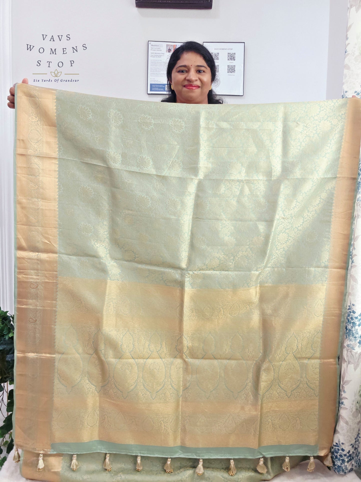 Mint Sage Pure Kanchi Handloom Double Warp Soft Silk Saree with Antique Gold Border & Stitched Blouse
