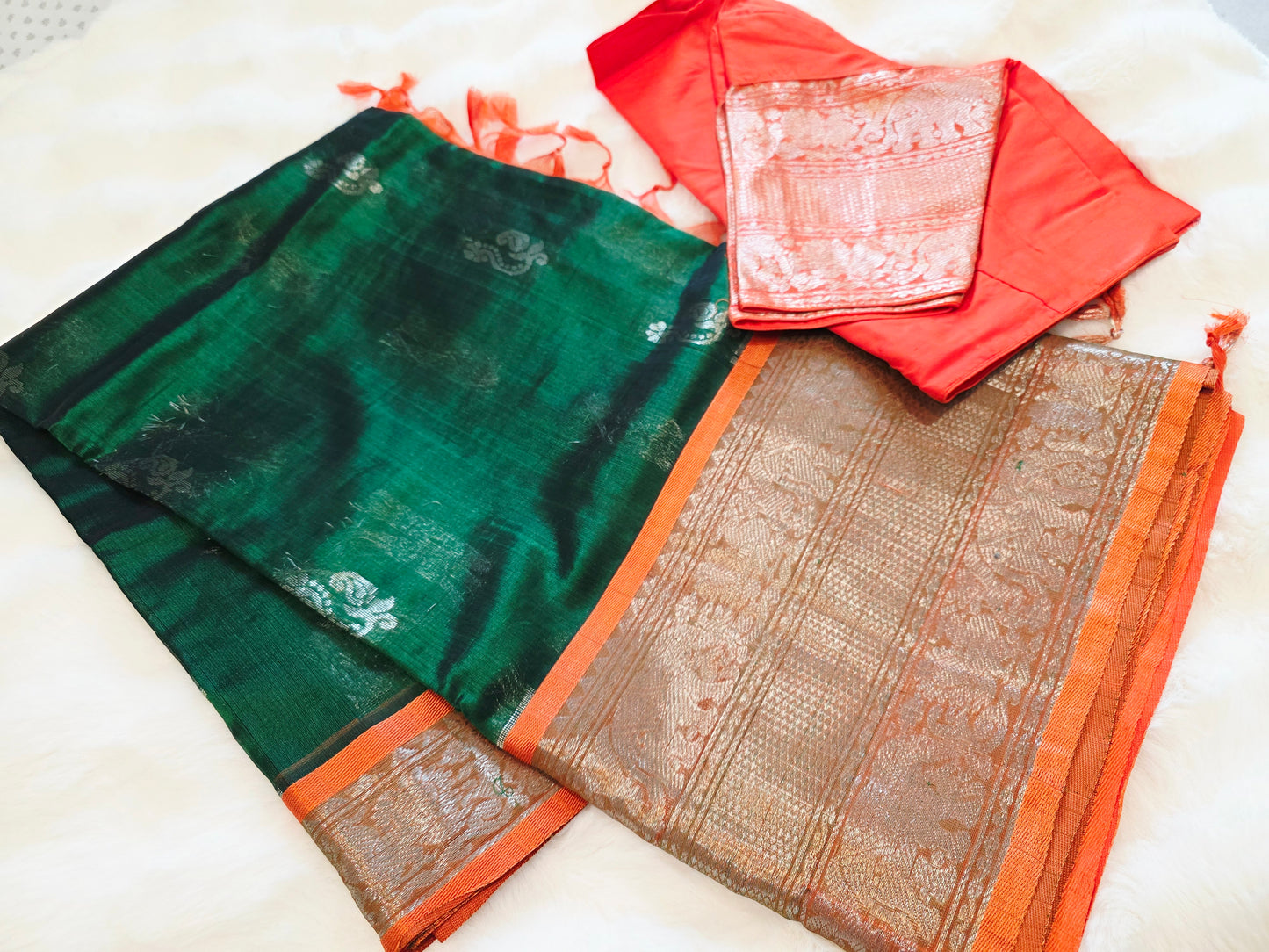 Mangalagiri Pattu Silk Cotton Saree With Stitched Blouse