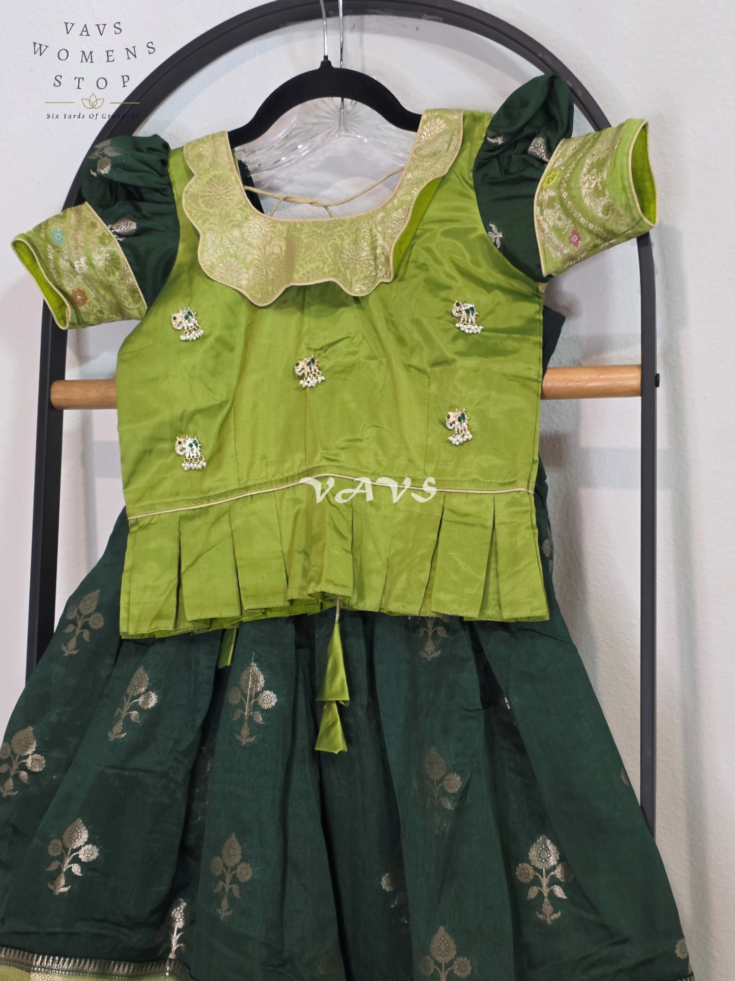Royal Mango Lime & Emerald Forest Banarasi Silk Girls Lehenga Set | Traditional Pavadai | Royal Mango Lime & Emerald Forest Banarasi Silk Girls Lehenga Set | Traditional Pavadai | Ages 4–5 Years