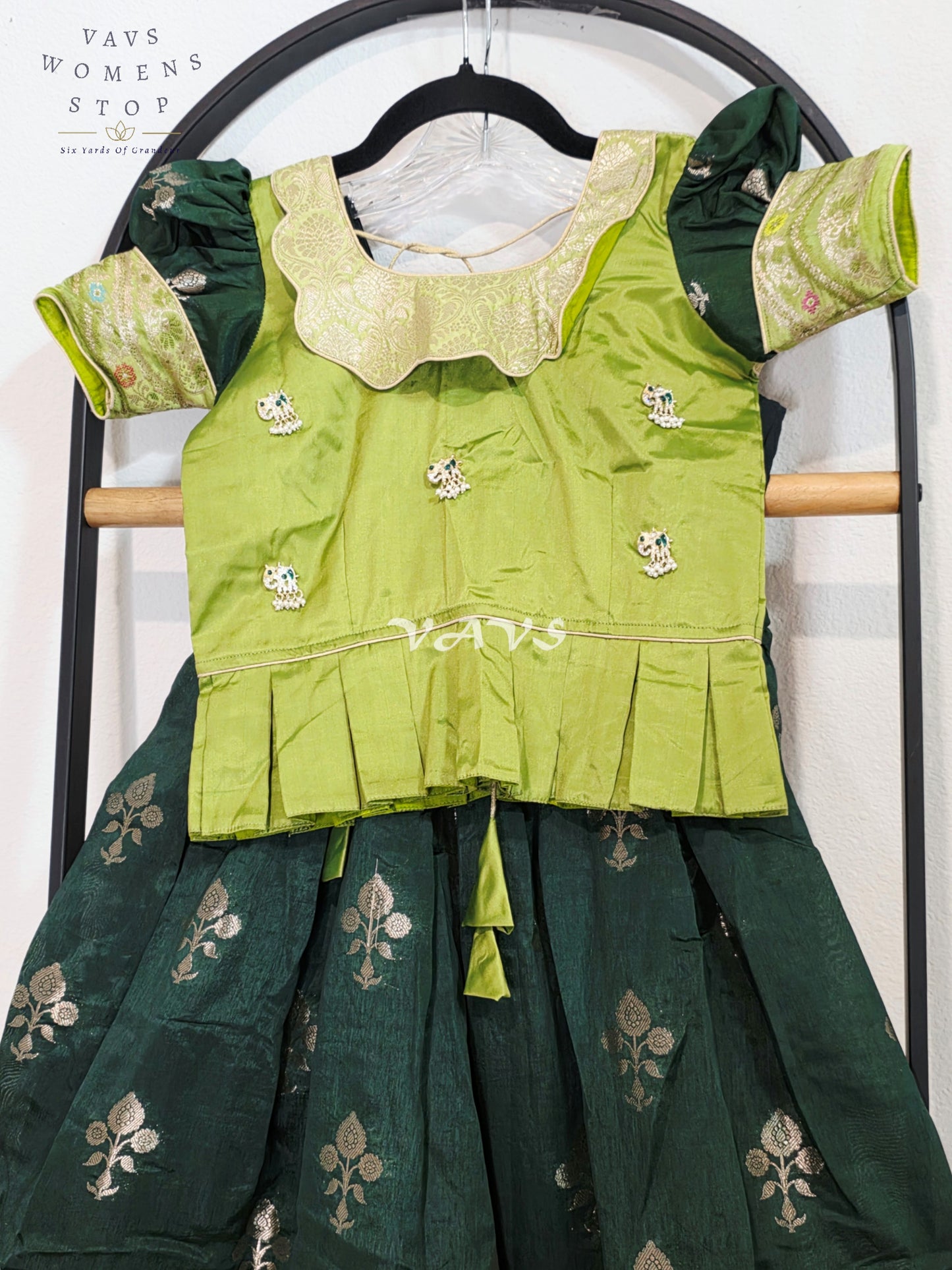 Royal Mango Lime & Emerald Forest Banarasi Silk Girls Lehenga Set | Traditional Pavadai | Royal Mango Lime & Emerald Forest Banarasi Silk Girls Lehenga Set | Traditional Pavadai | Ages 4–5 Years