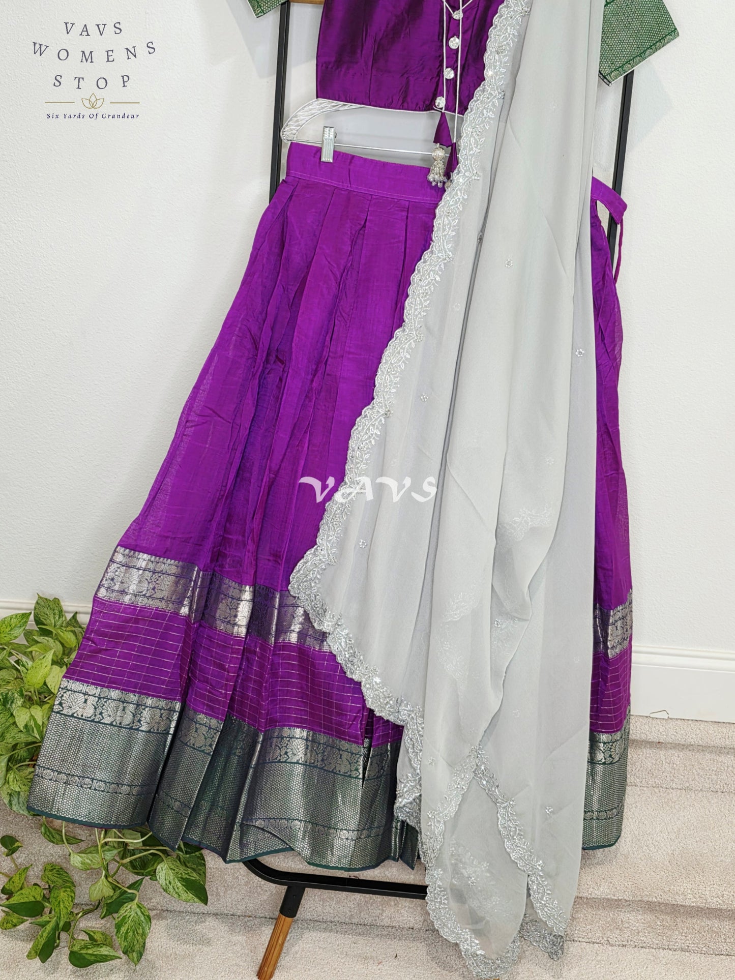 Royal Orchid Purple Mangalagiri Kanchi Border Half Saree Lehenga Set with Silver Grey Chinon Chiffon Dupatta