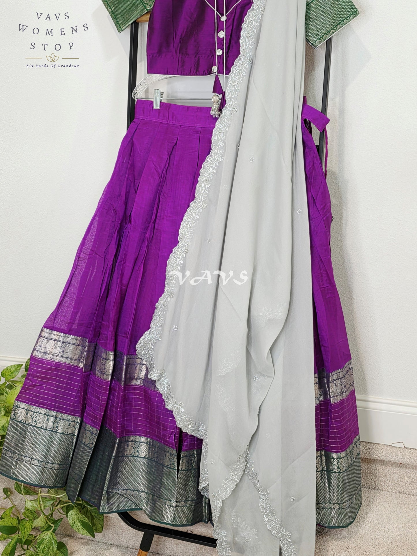 Royal Orchid Purple Mangalagiri Kanchi Border Half Saree Lehenga Set with Silver Grey Chinon Chiffon Dupatta
