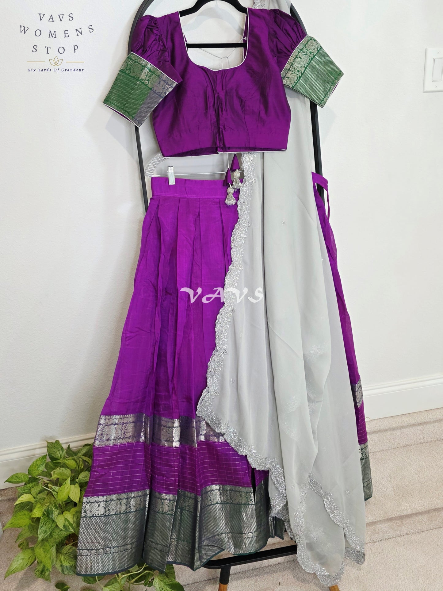 Royal Orchid Purple Mangalagiri Kanchi Border Half Saree Lehenga Set with Silver Grey Chinon Chiffon Dupatta