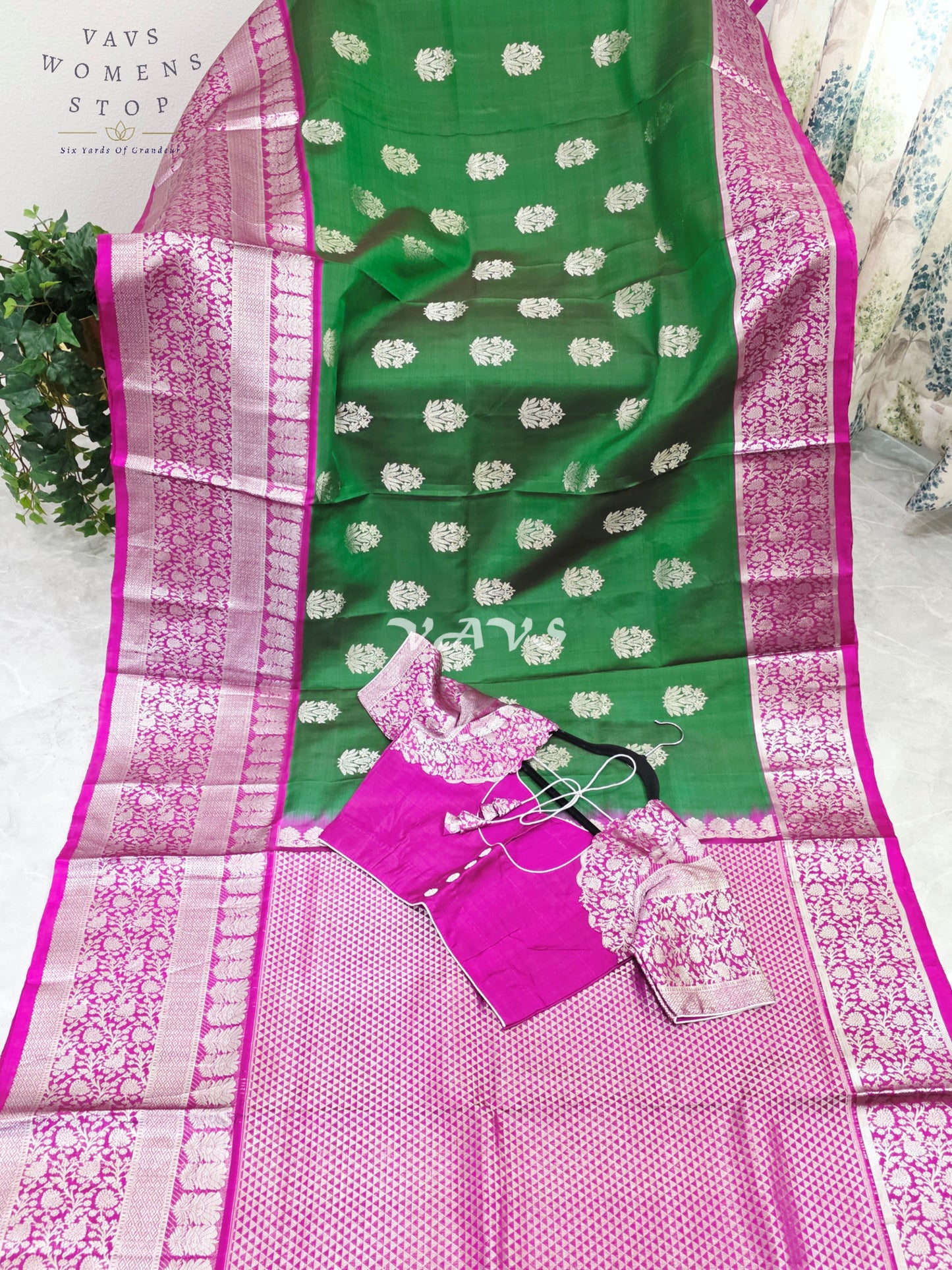 Royal Emerald Green & Fuchsia Pink Pure Venkatagiri Handloom Saree with Silver Zari Buttas & Premium Stitched Blouse