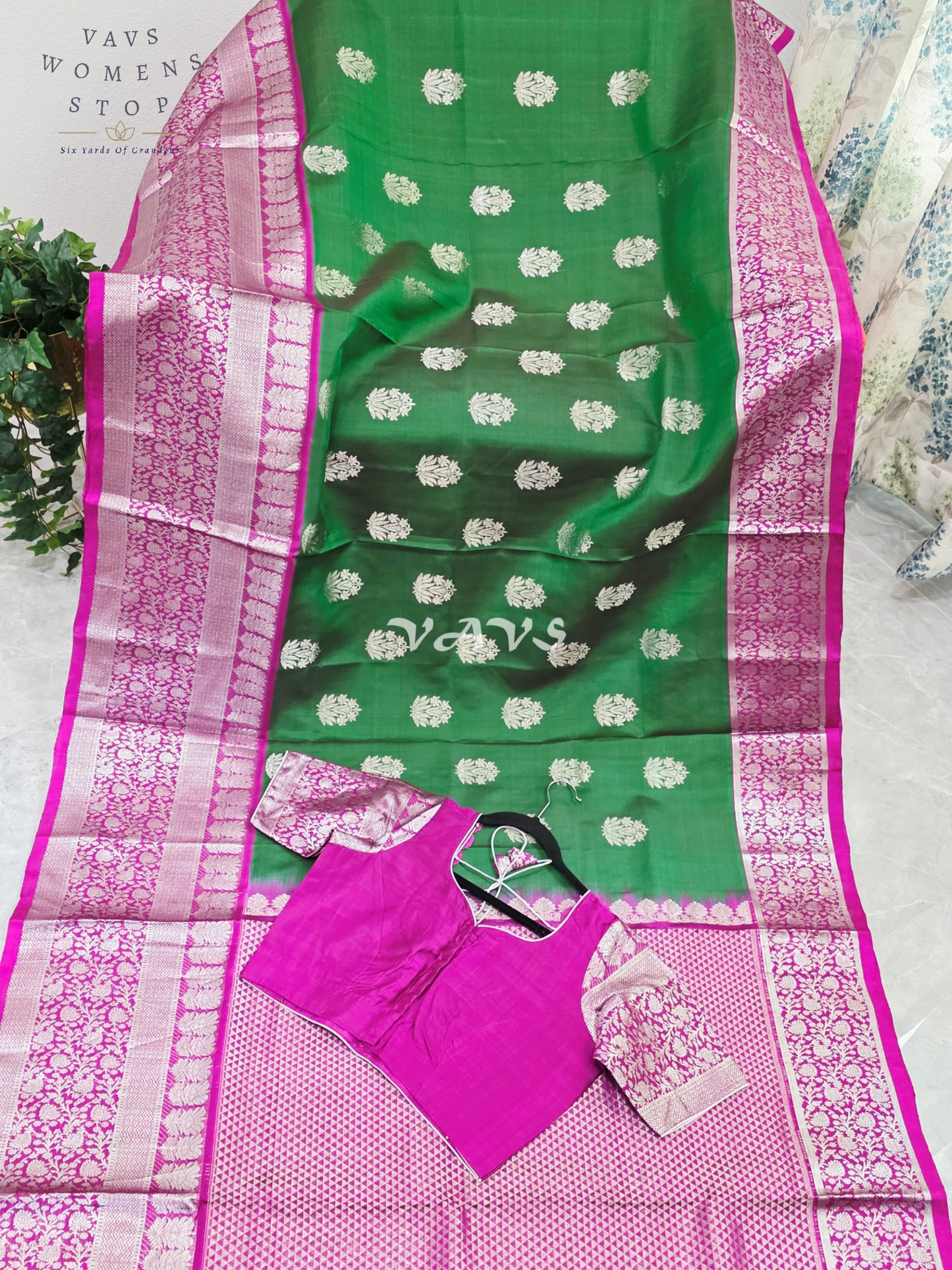 Royal Emerald Green & Fuchsia Pink Pure Venkatagiri Handloom Saree with Silver Zari Buttas & Premium Stitched Blouse