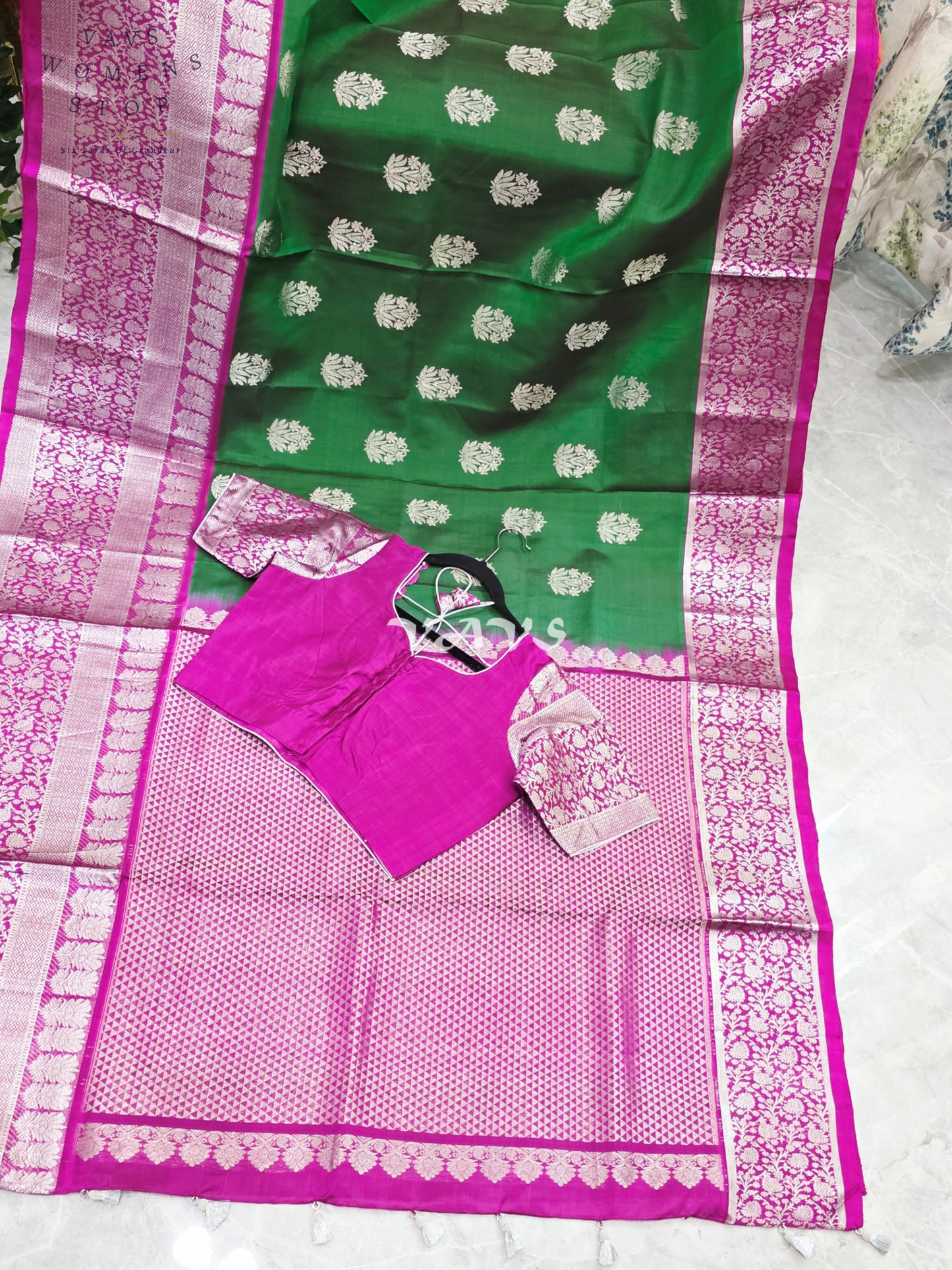 Royal Emerald Green & Fuchsia Pink Pure Venkatagiri Handloom Saree with Silver Zari Buttas & Premium Stitched Blouse