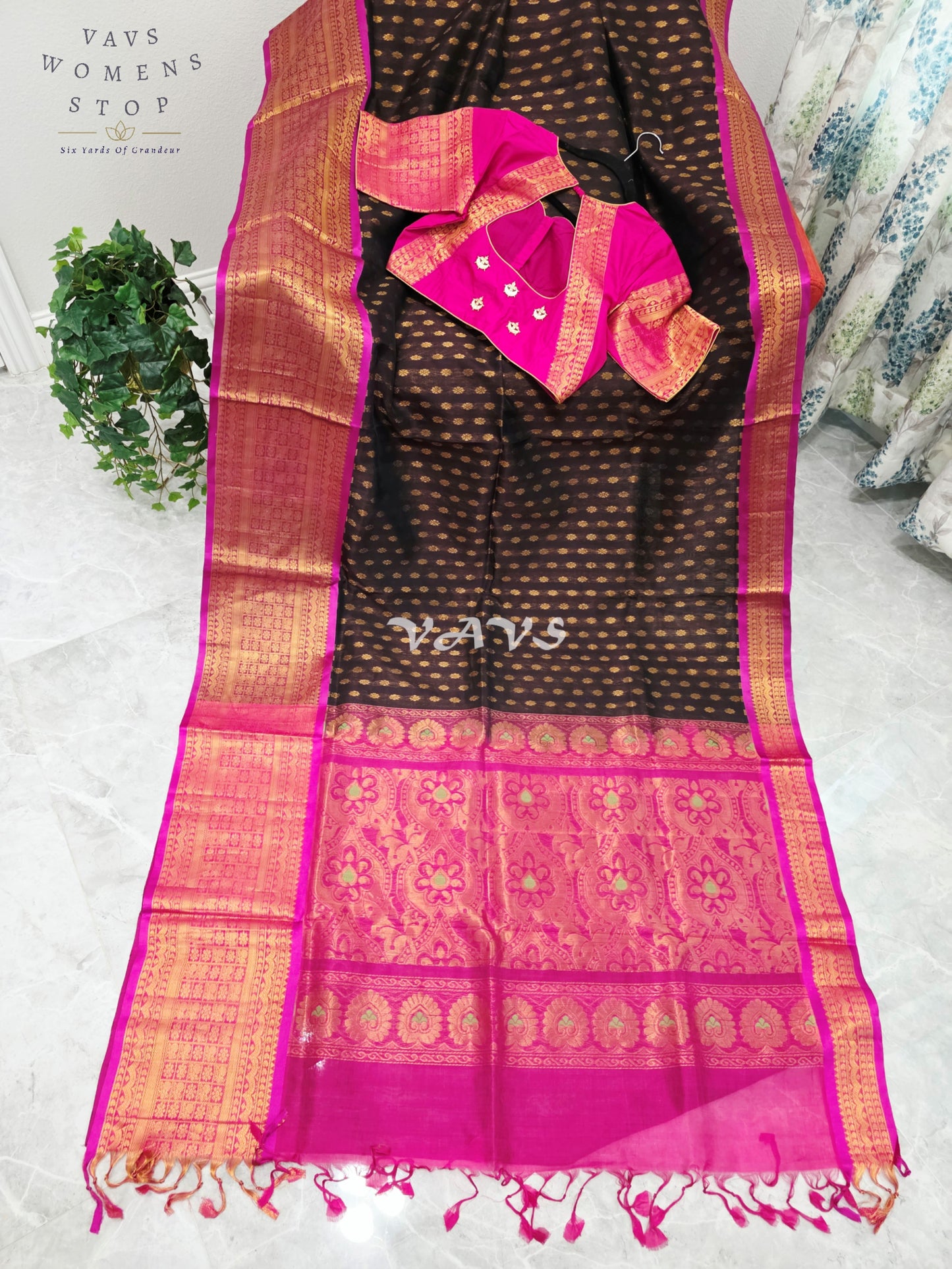 Royal Espresso Brown & Rani Pink Mangalagiri Pattu Handloom Silk Cotton Saree with Antique Gold Zari Border & Stitched Blouse