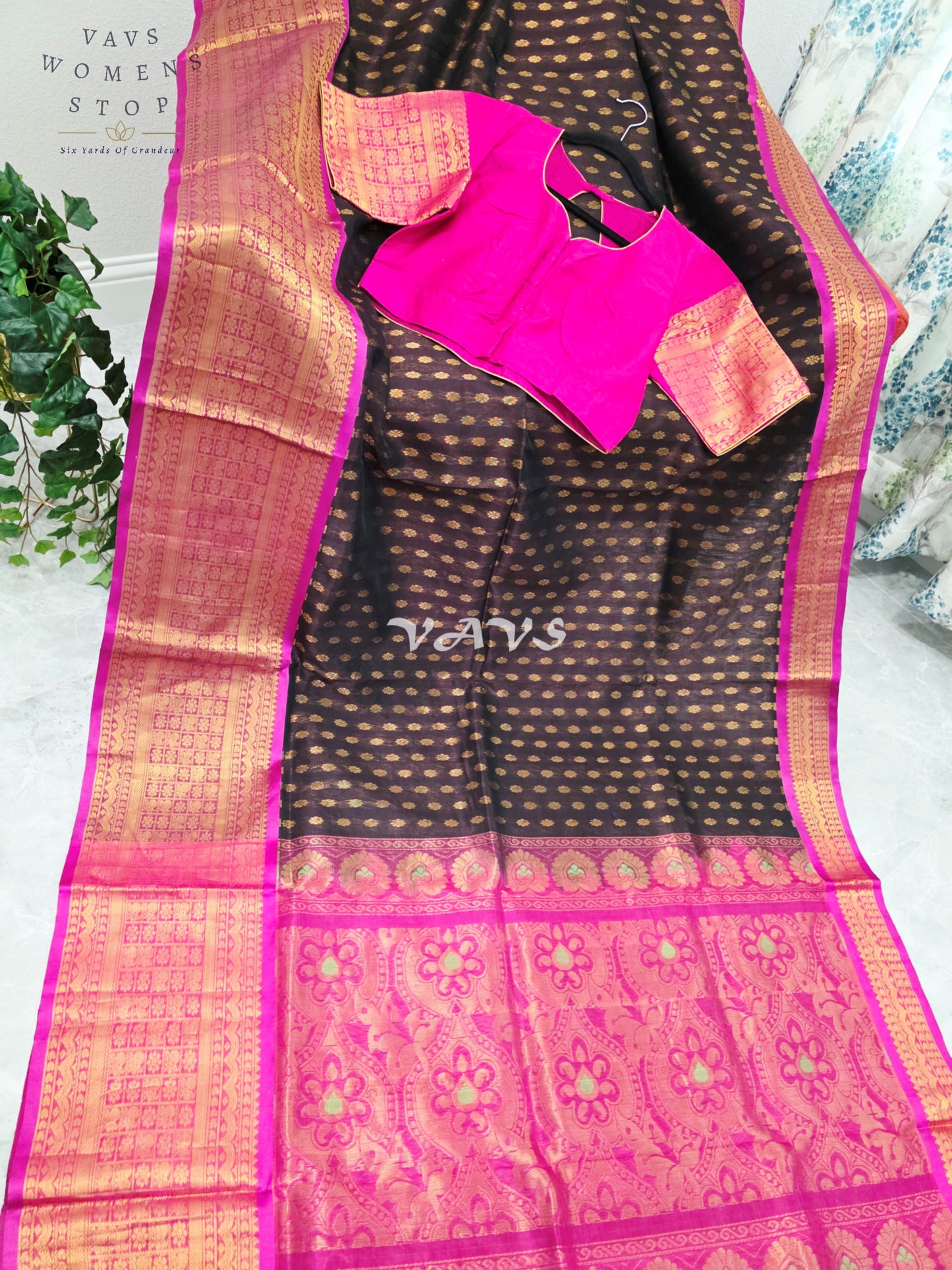 Royal Espresso Brown & Rani Pink Mangalagiri Pattu Handloom Silk Cotton Saree with Antique Gold Zari Border & Stitched Blouse