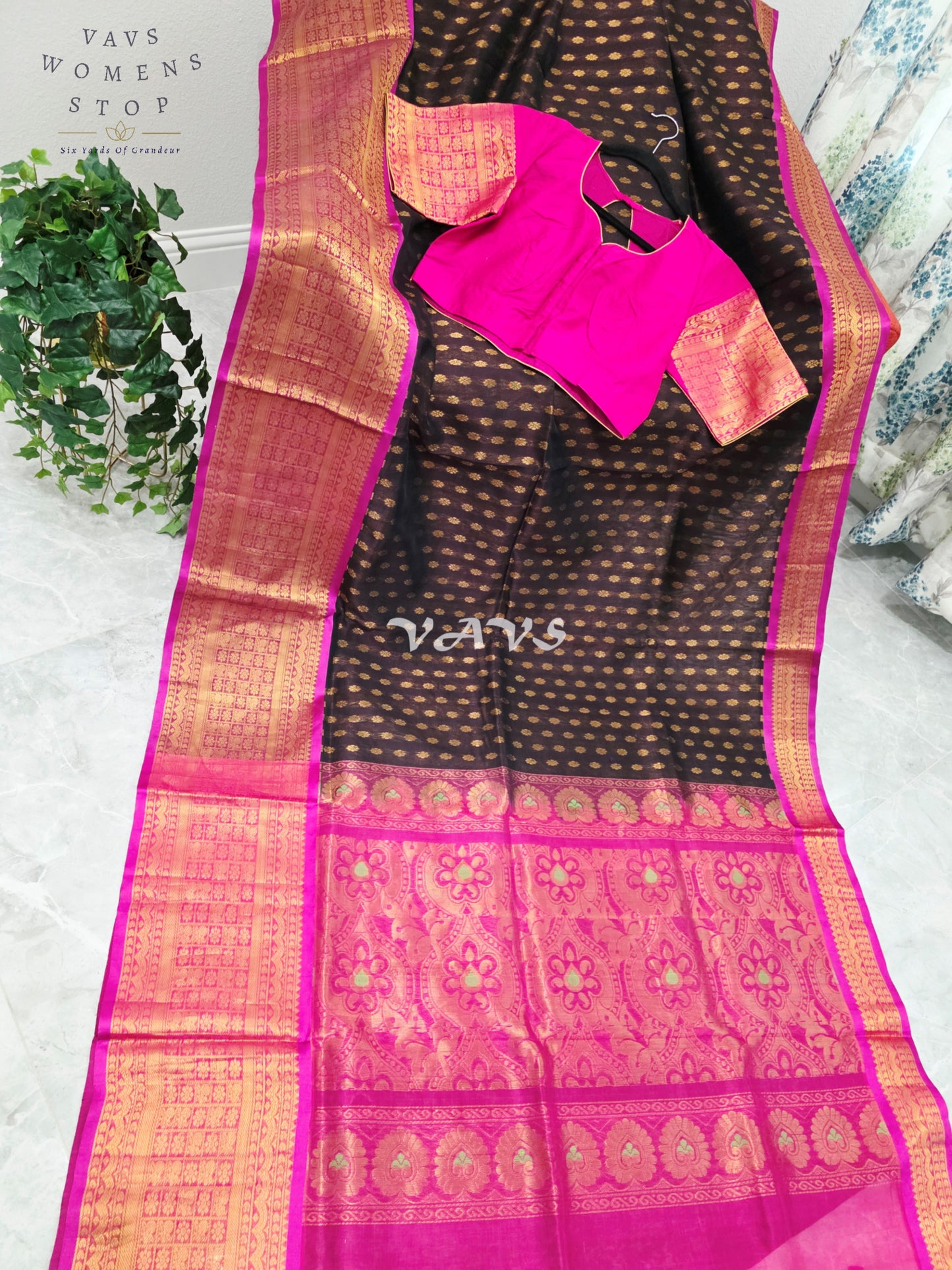 Royal Espresso Brown & Rani Pink Mangalagiri Pattu Handloom Silk Cotton Saree with Antique Gold Zari Border & Stitched Blouse