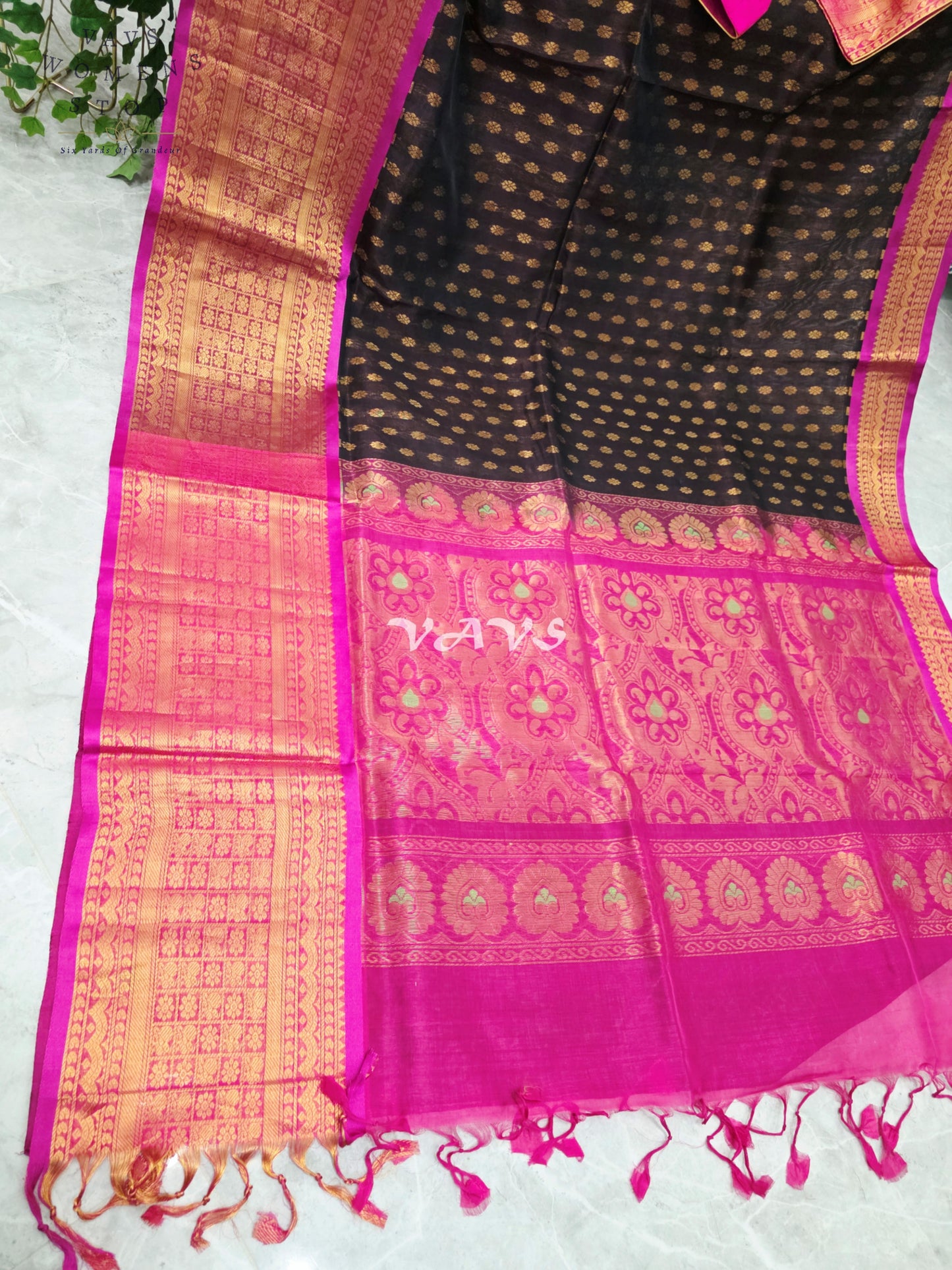Royal Espresso Brown & Rani Pink Mangalagiri Pattu Handloom Silk Cotton Saree with Antique Gold Zari Border & Stitched Blouse