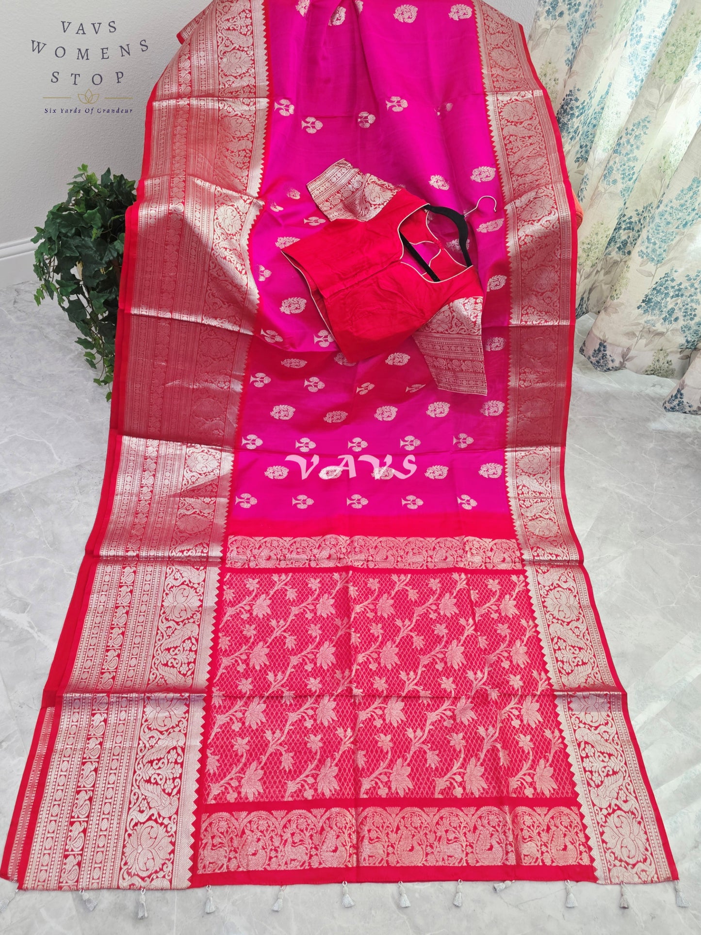 Royal Rani Pink Pure Venkatagiri Pattu Handloom Saree with Silver Zari Stitched Blouse