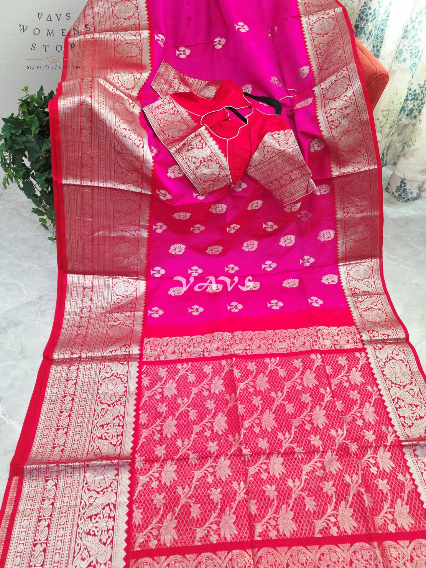 Royal Rani Pink Pure Venkatagiri Pattu Handloom Saree with Silver Zari Stitched Blouse