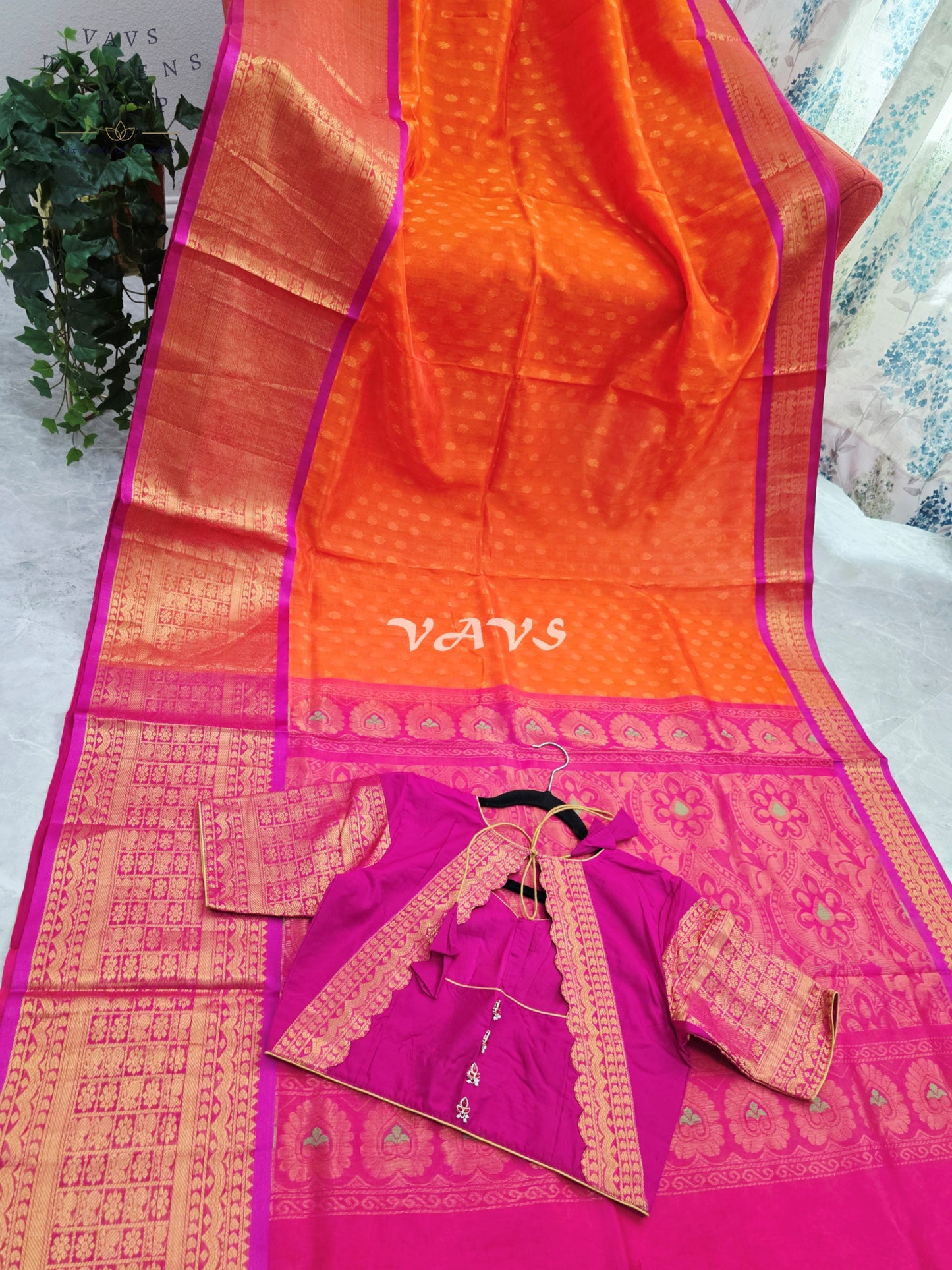 Royal Sunset Tangerine & Fuchsia Pink Mangalagiri Pattu Handloom Silk Cotton Saree with Antique Gold Zari Border & Stitched Blouse