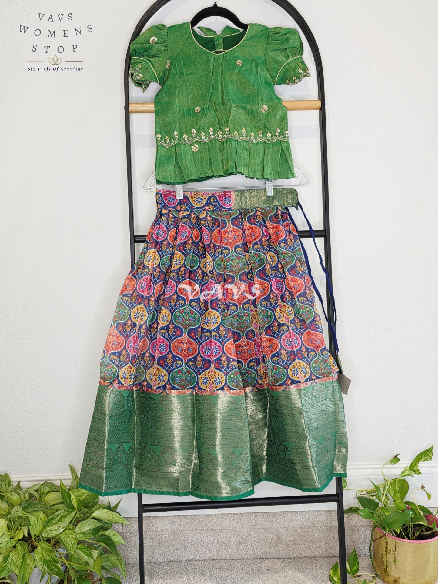 Royal Emerald Green & Multicolor Patola Print Organza Lehenga Set with Tissue Blouse for Girls Ages 5–6 Years