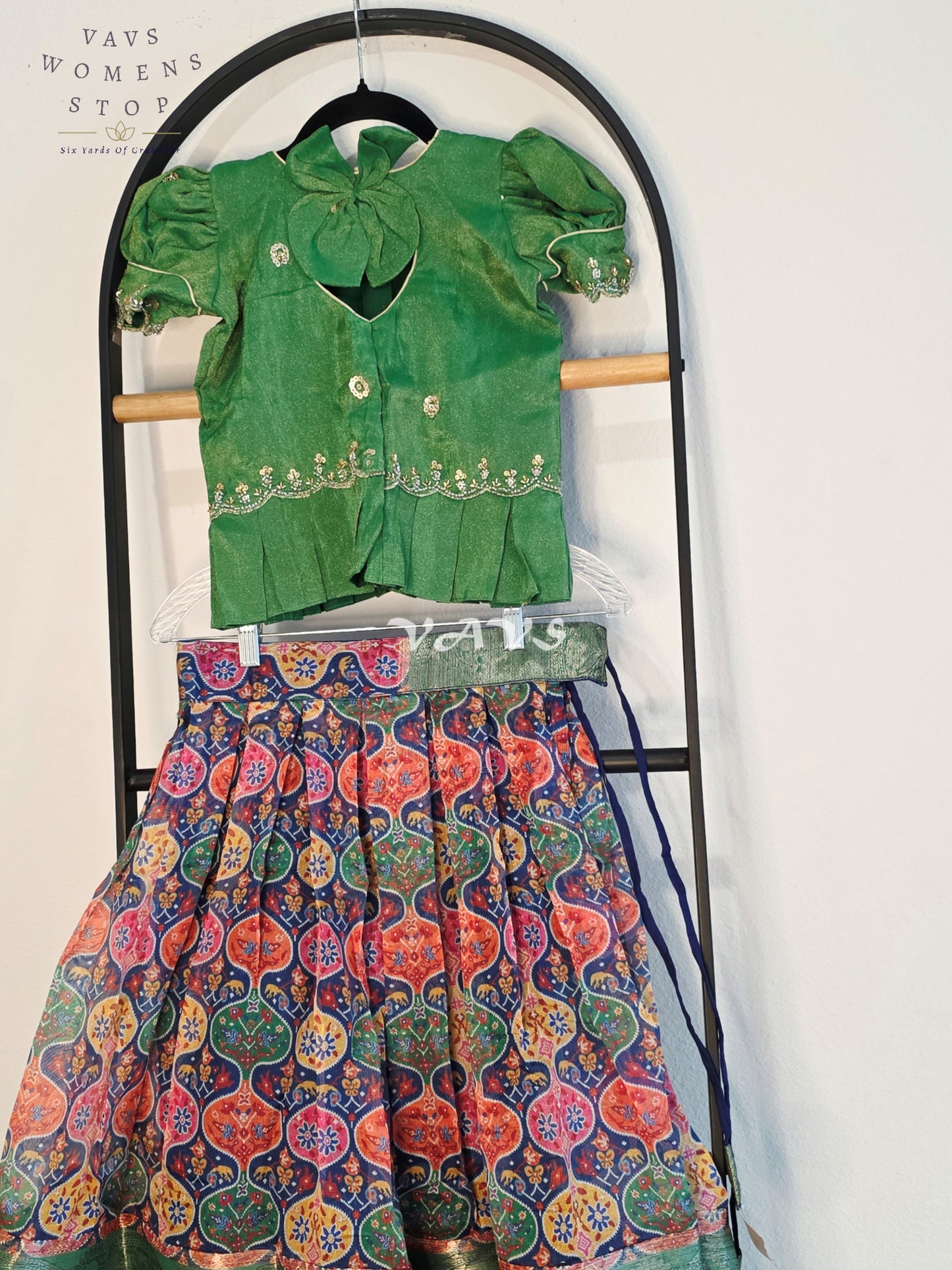 Royal Emerald Green & Multicolor Patola Print Organza Lehenga Set with Tissue Blouse for Girls Ages 5–6 Years