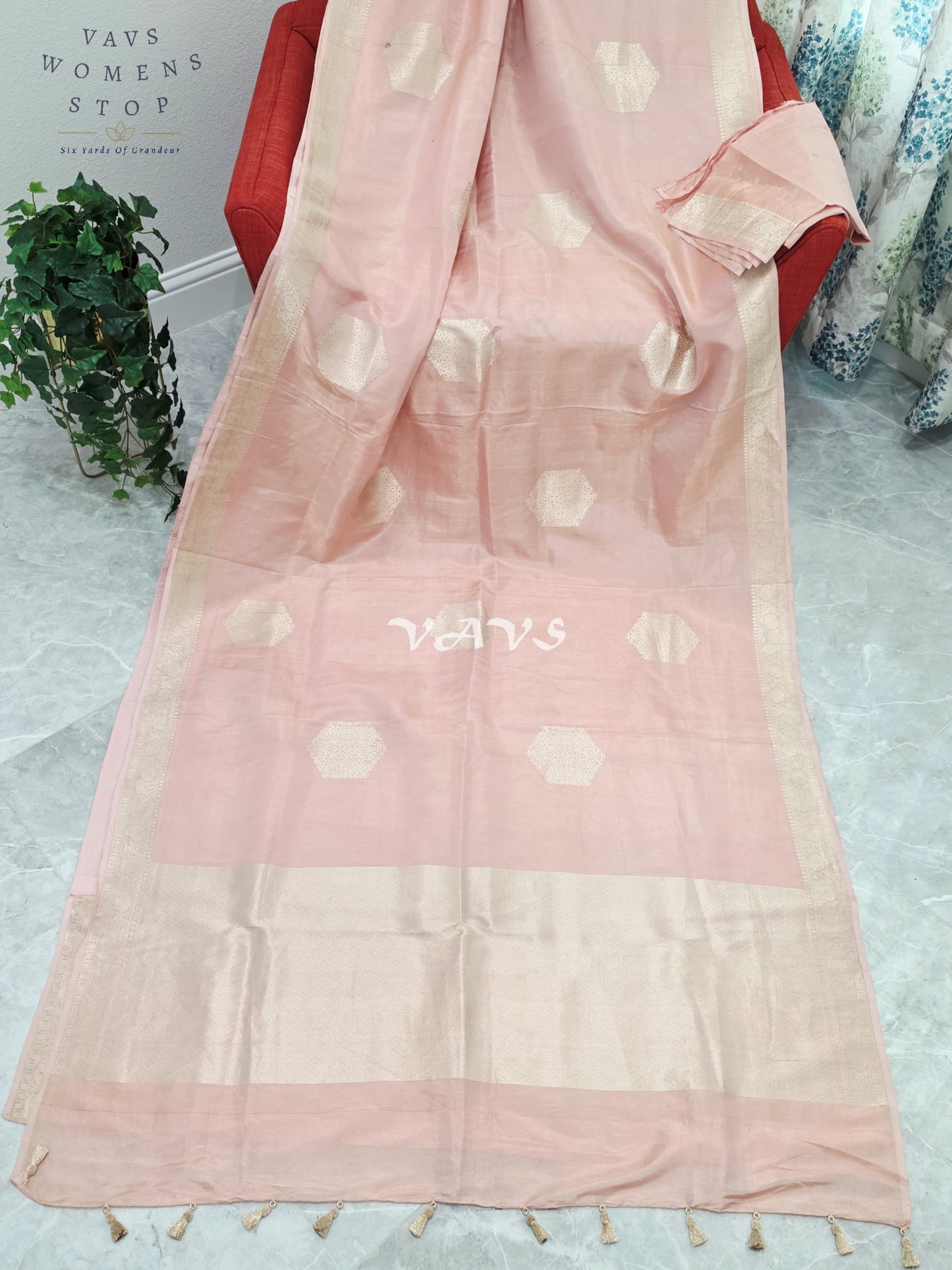 Royal Blush Petal Pink Pure Benarasi Tissue Silk Saree with Gold Zari Buttas & Unstitched Blouse Piece