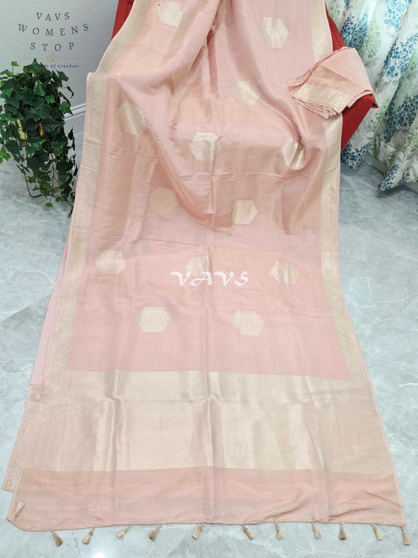 Royal Blush Petal Pink Pure Benarasi Tissue Silk Saree with Gold Zari Buttas & Unstitched Blouse Piece