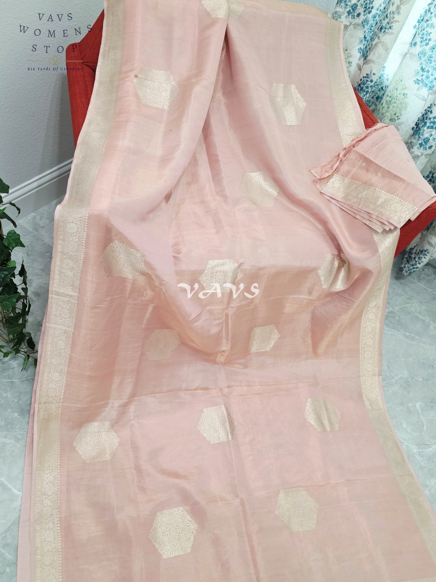 Royal Blush Petal Pink Pure Benarasi Tissue Silk Saree with Gold Zari Buttas & Unstitched Blouse Piece