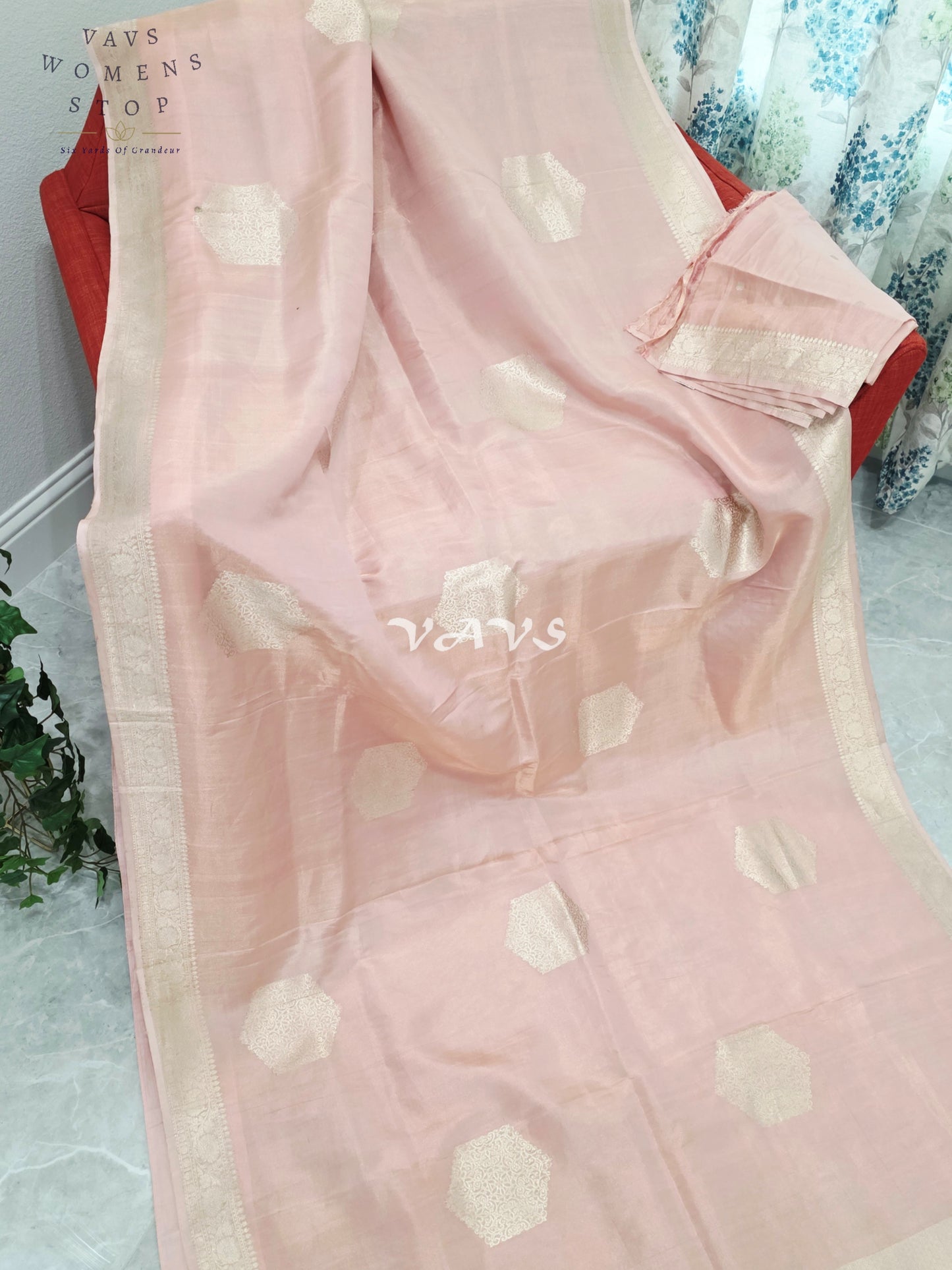 Royal Blush Petal Pink Pure Benarasi Tissue Silk Saree with Gold Zari Buttas & Unstitched Blouse Piece