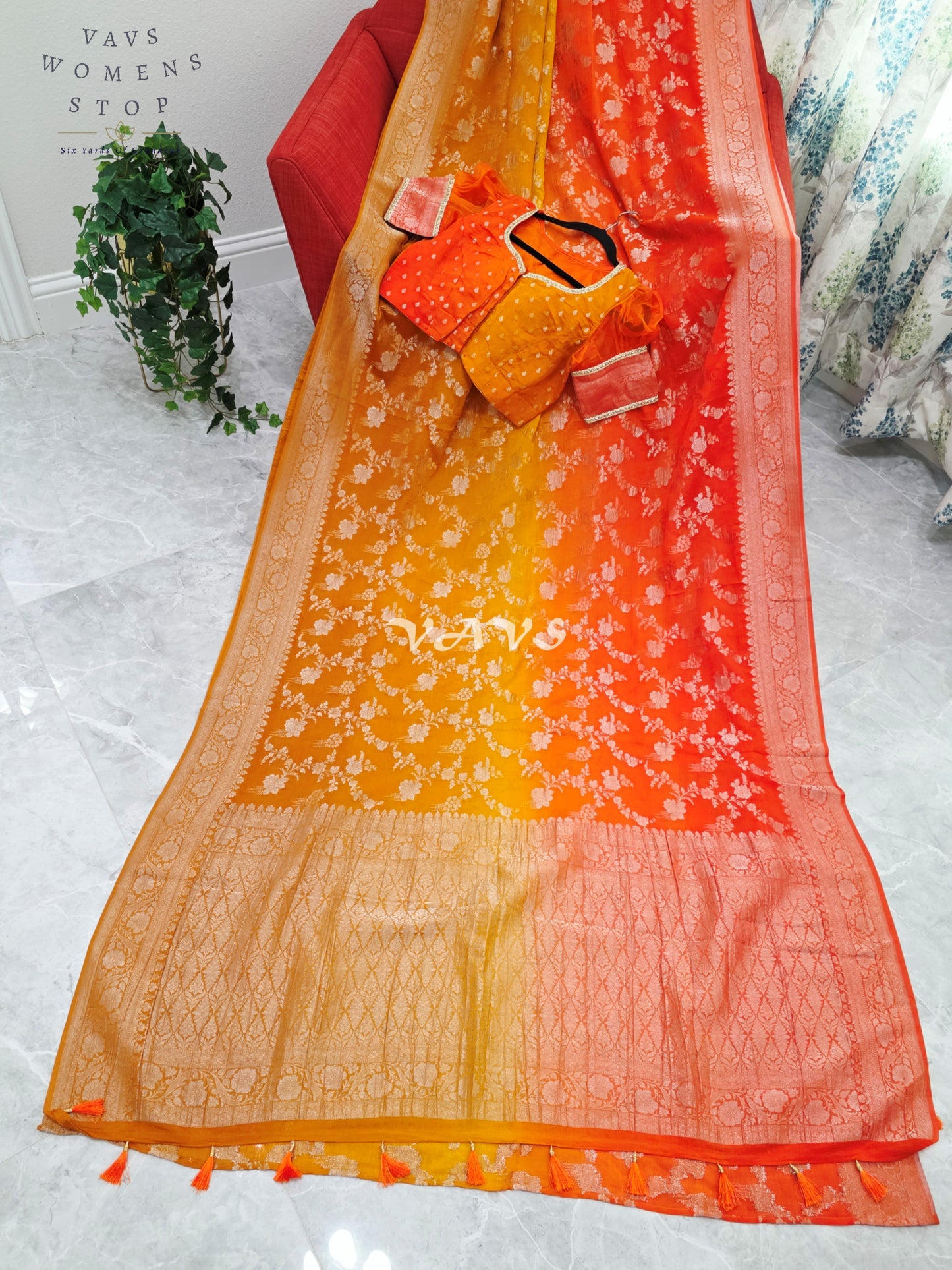 Royal Sunlit Marigold Yellow & Sunset Coral Orange Shaded Crush Chiffon Georgette Saree with Silver Floral Weave & Designer Puff Sleeves Blouse Size 38-44