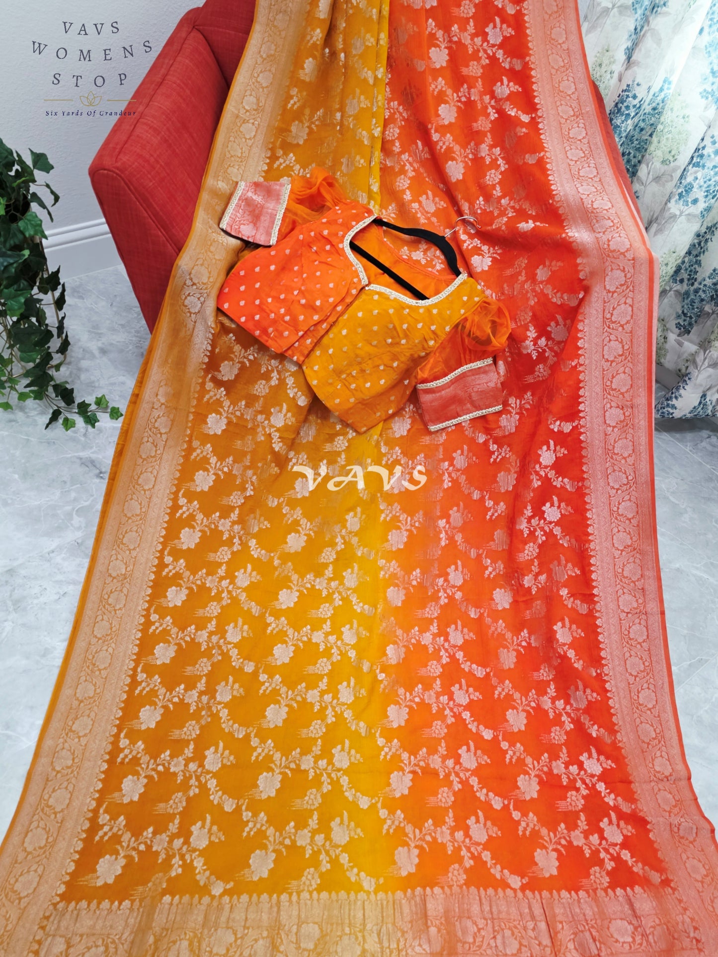 Royal Sunlit Marigold Yellow & Sunset Coral Orange Shaded Crush Chiffon Georgette Saree with Silver Floral Weave & Designer Puff Sleeves Blouse Size 38-44