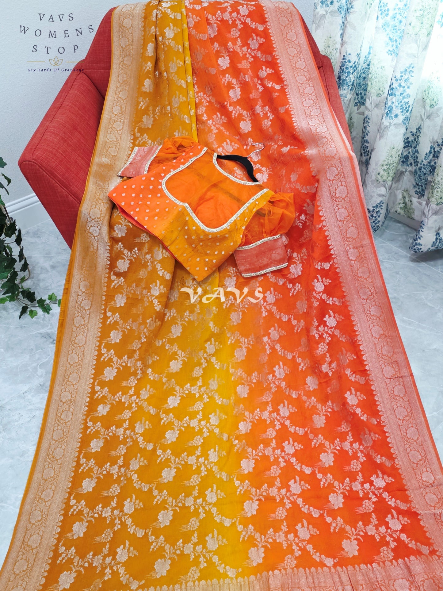 Royal Sunlit Marigold Yellow & Sunset Coral Orange Shaded Crush Chiffon Georgette Saree with Silver Floral Weave & Designer Puff Sleeves Blouse Size 38-44